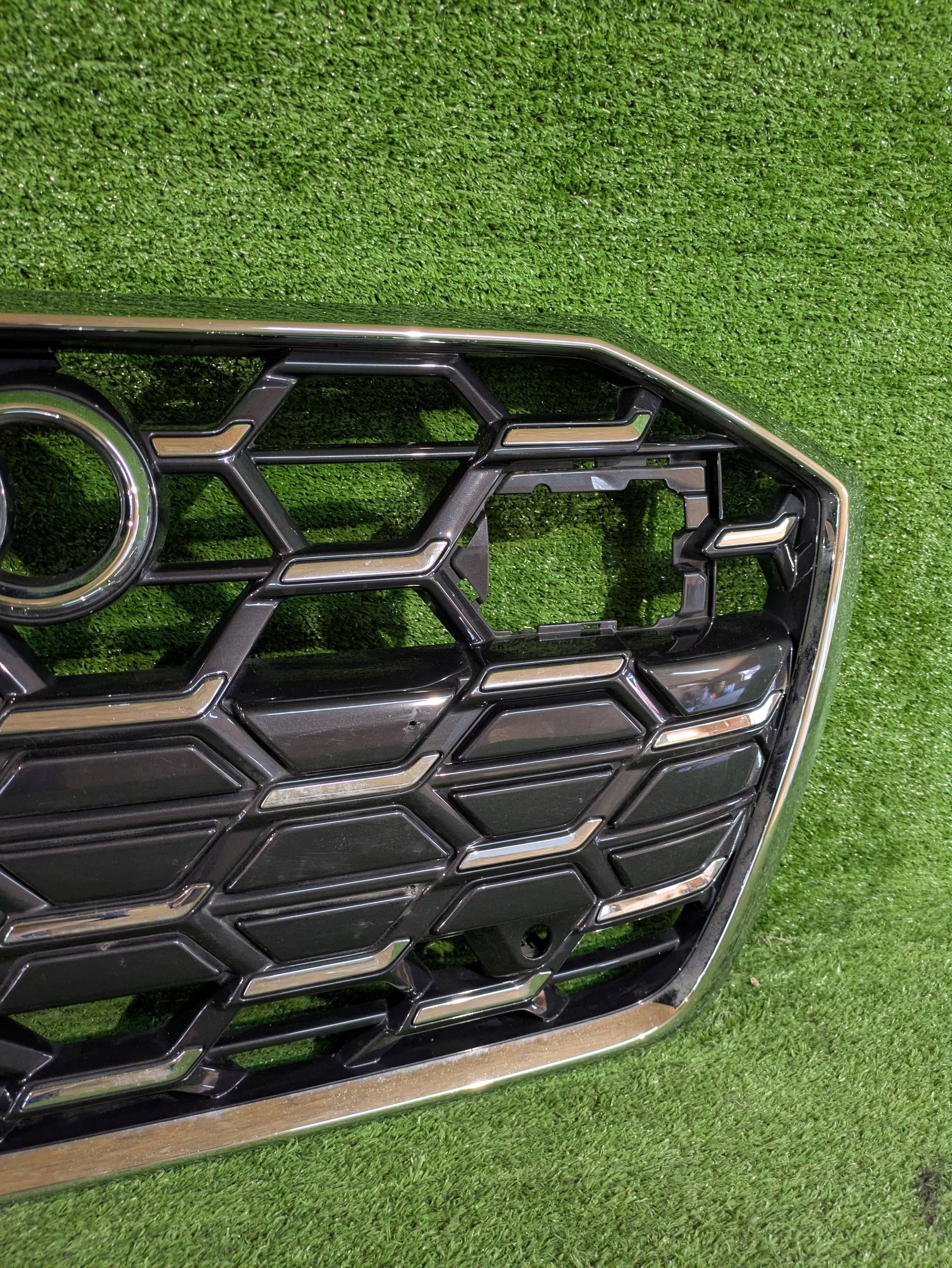 grill grille radiator AUDI A6 C8 S-LINE LIFT NR.224