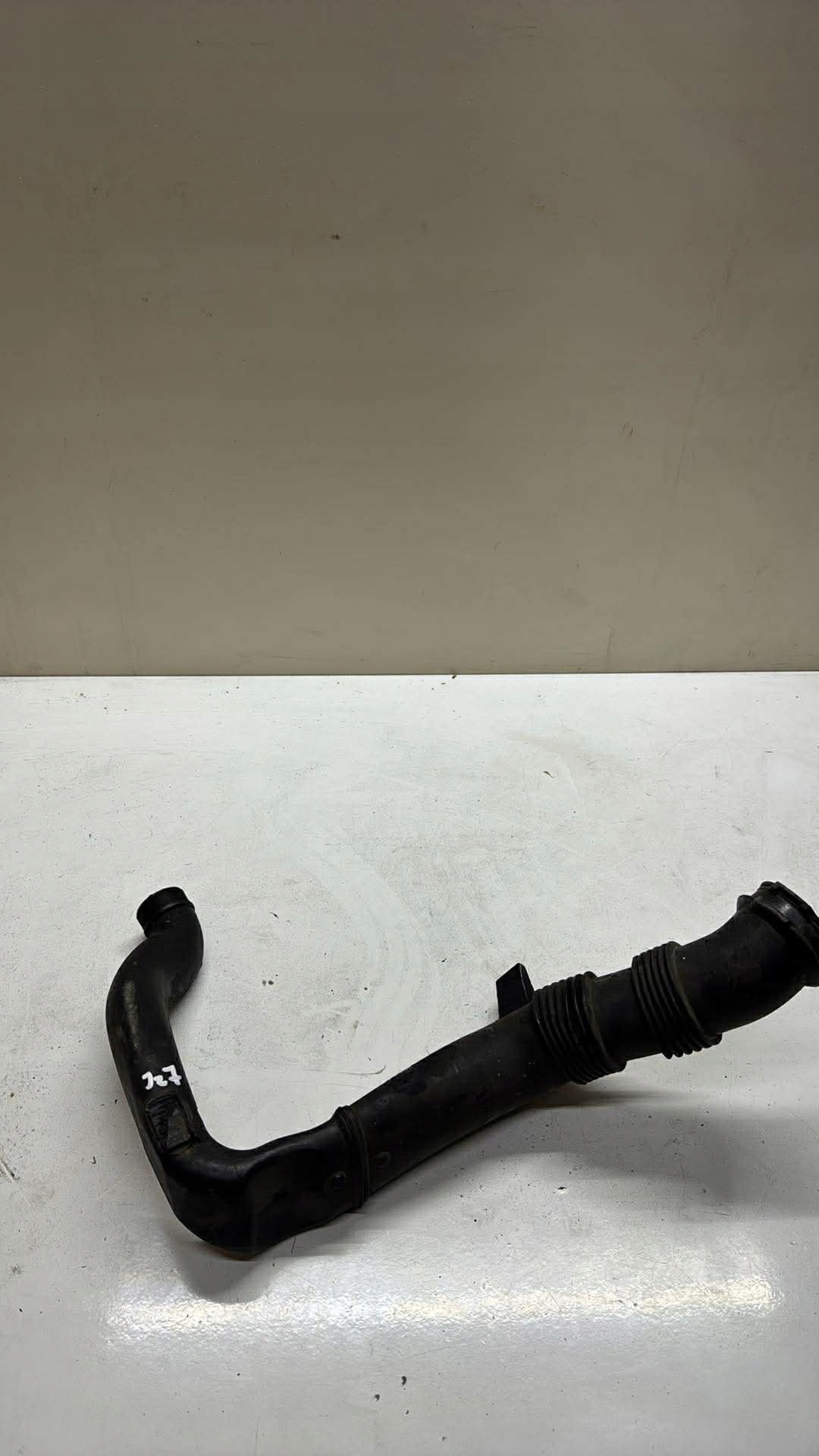 rohr luft JAGUAR XF (X250) 9X239689AD