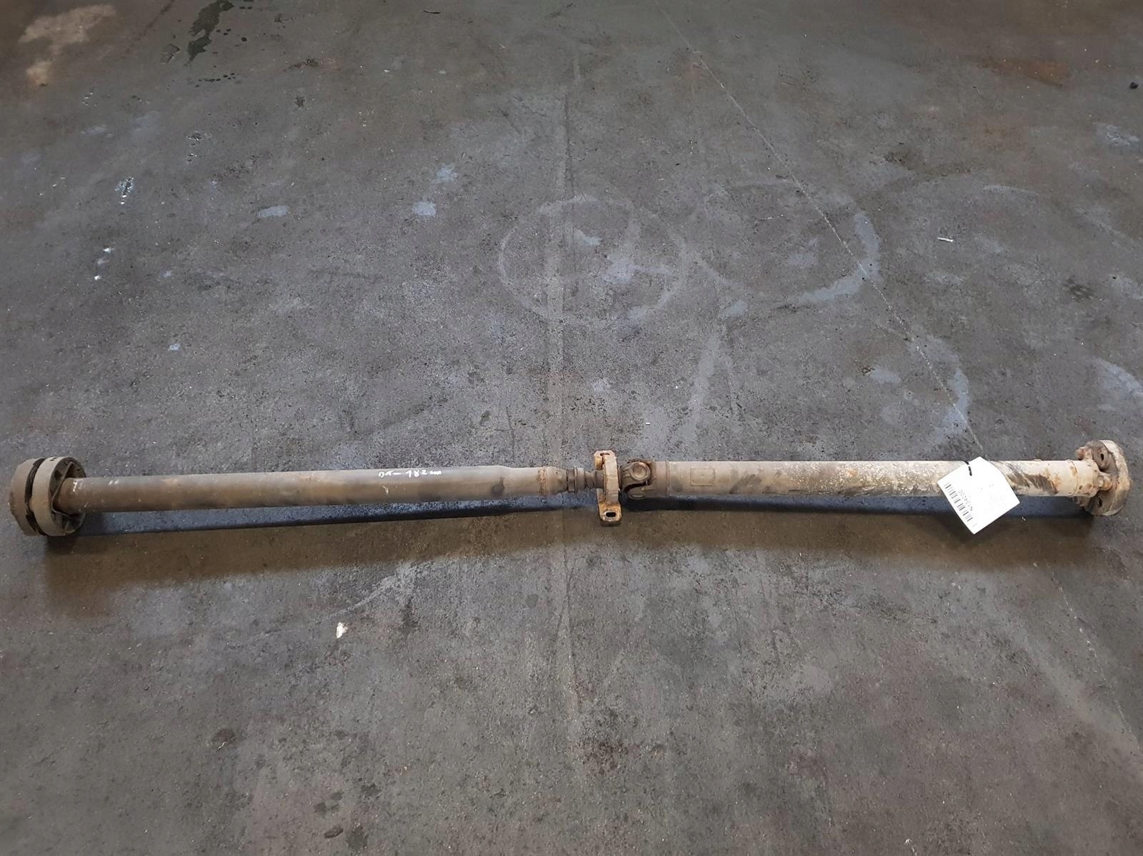 WAŁ NAPĘDOWY MERCEDES E-KLASA W124