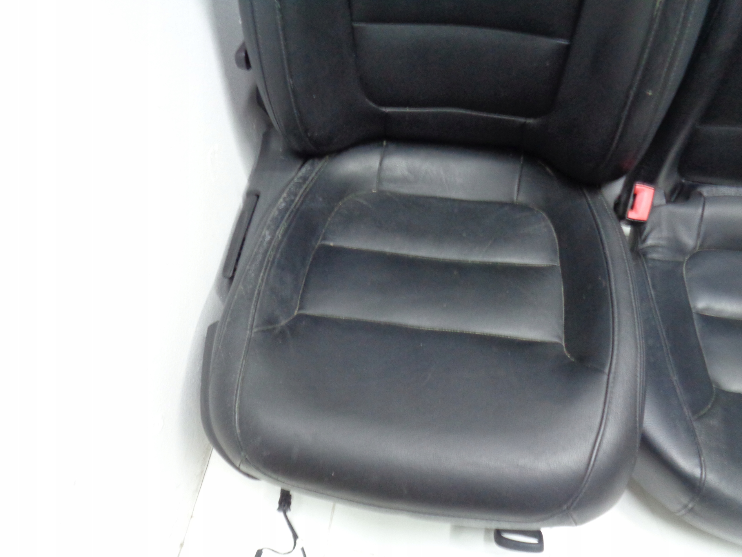 VW JETTA VI 5C6 10-18R SITZ KOMPLET LEDER