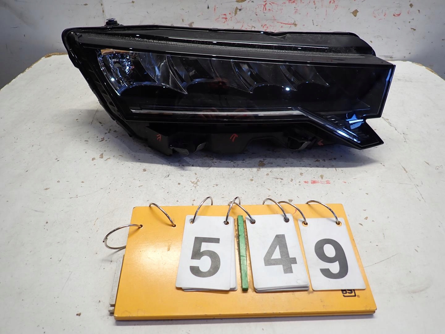 light front front right SKODA OCTAVIA IV LIFT 2024- FULL LED 5E4941010