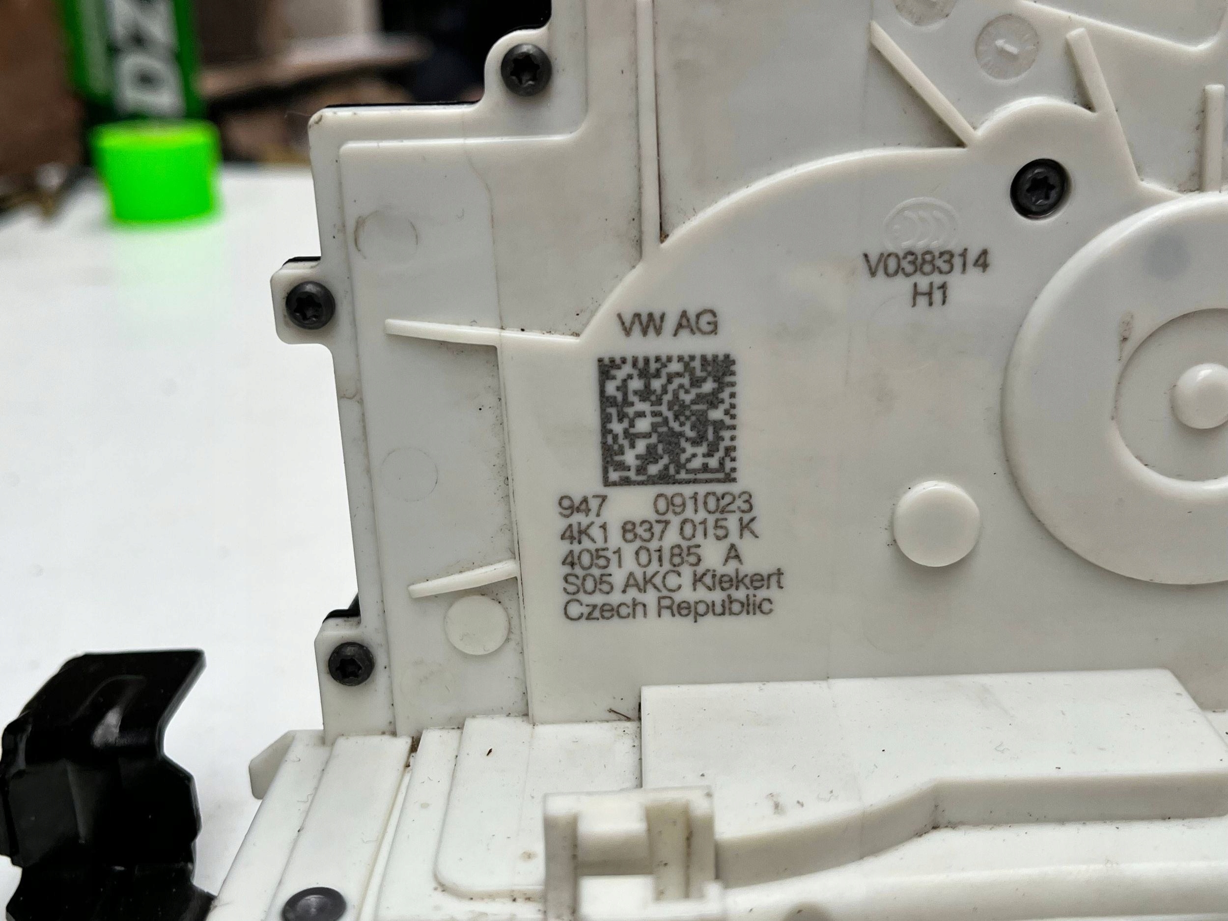 lock door przednich Audi A6 S6 C8 4K 4K1837015K !J