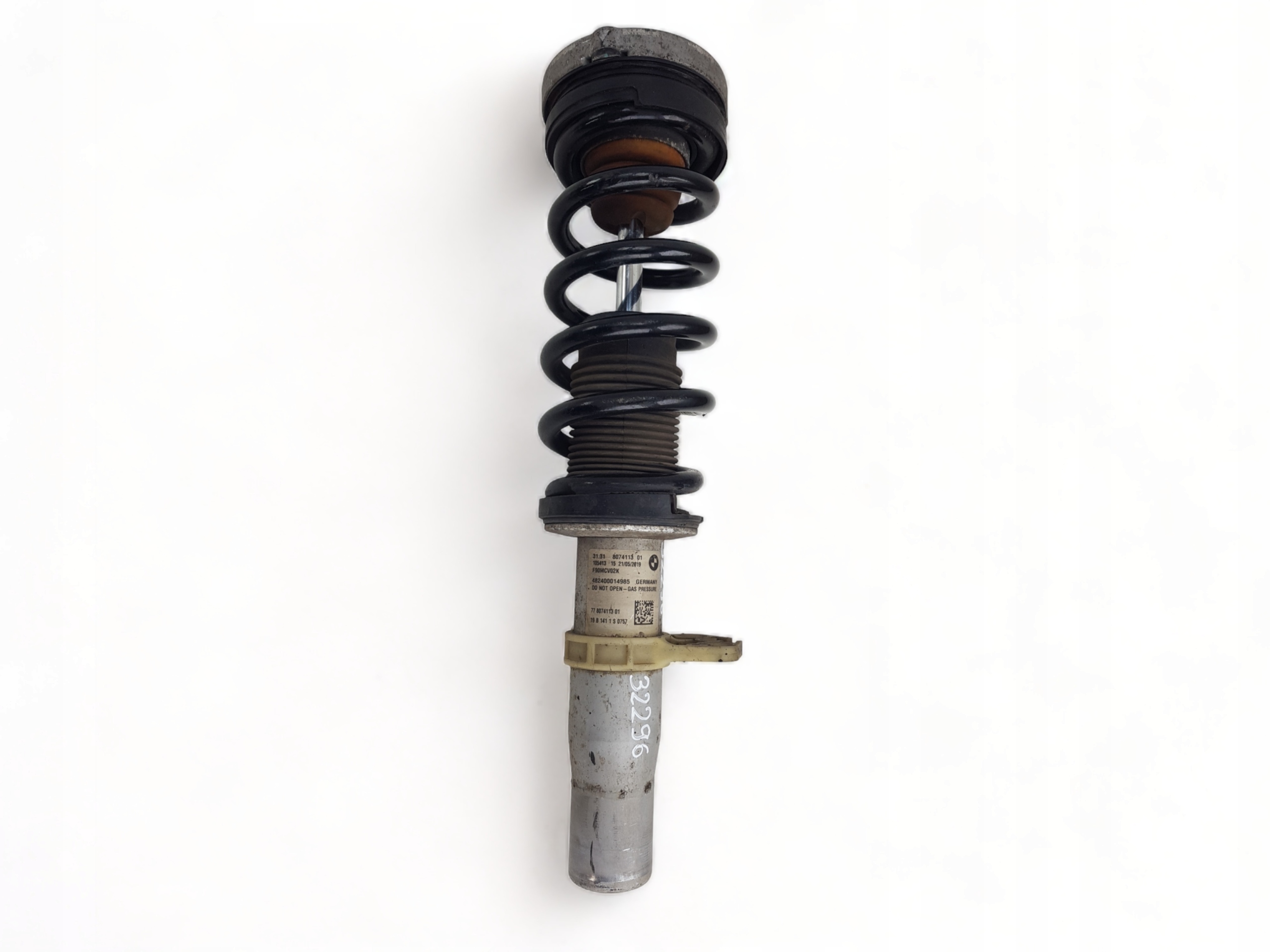 shock absorber left front BMW M5 G30 F90 4.4 V8 8074113