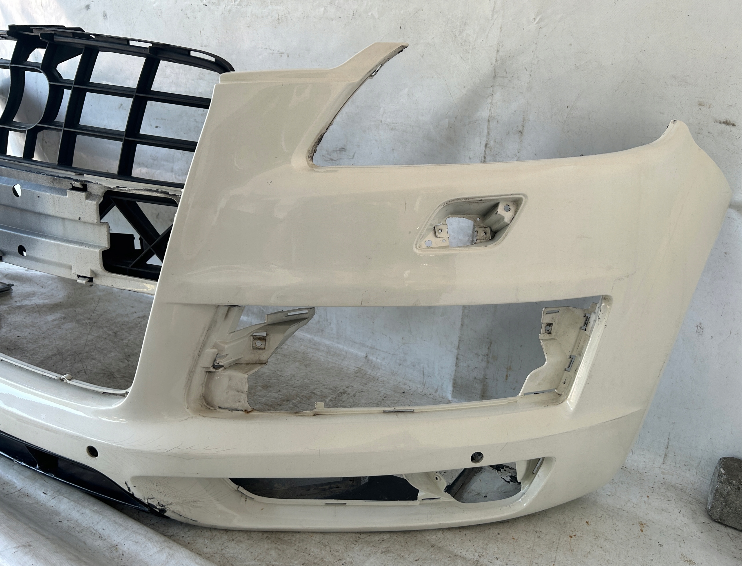 bumper front AUDI Q7 and 4L S-LINE PDC washers