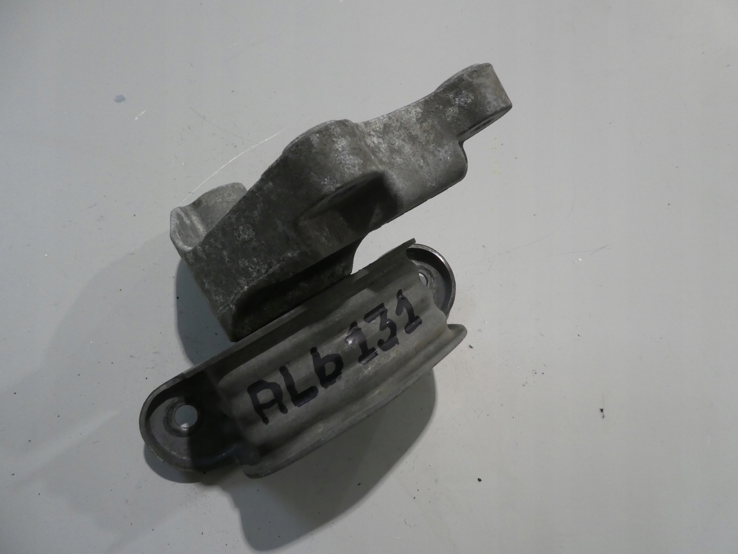 holder gearbox mount VW T5 7H0399151G
