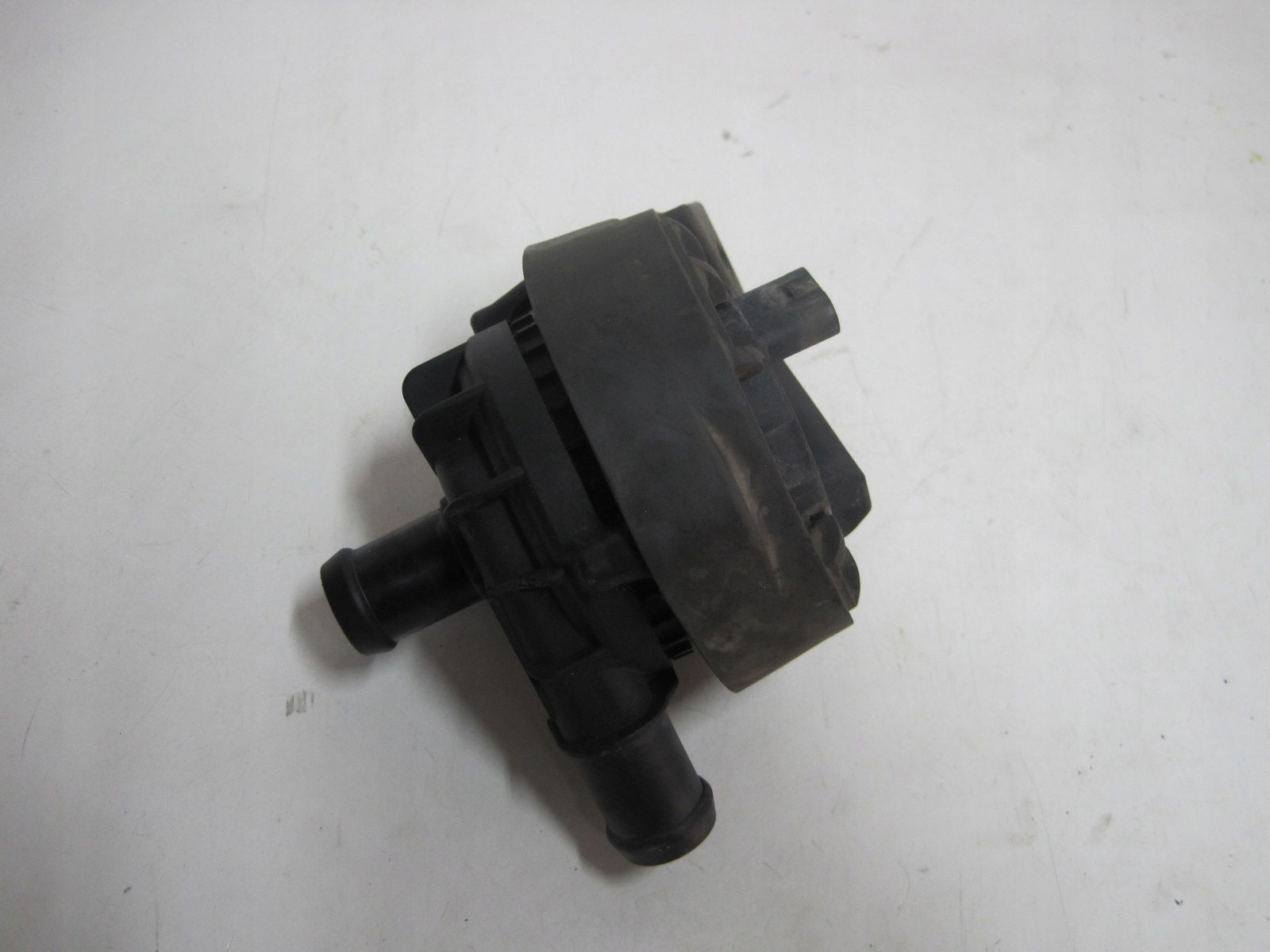 Pumpa pumpa vody VW ID.3 ID.4 ID3 1EA965567