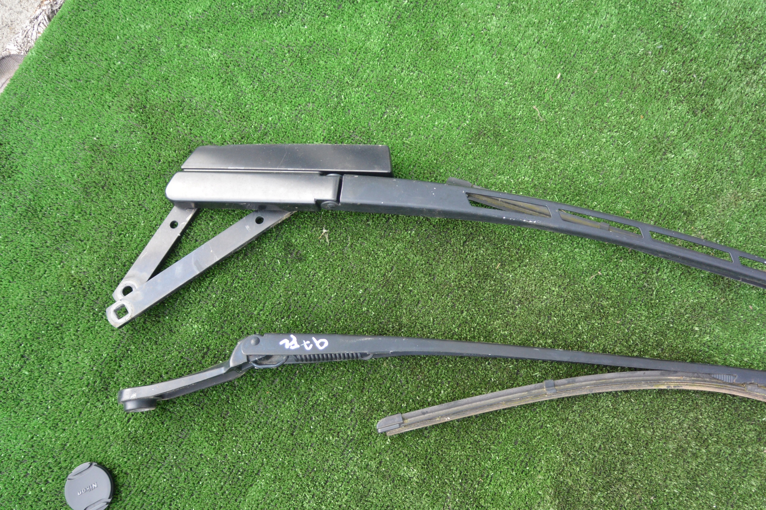 wiper arm AUDI Q7 4L right left KOMPLET EUROPA