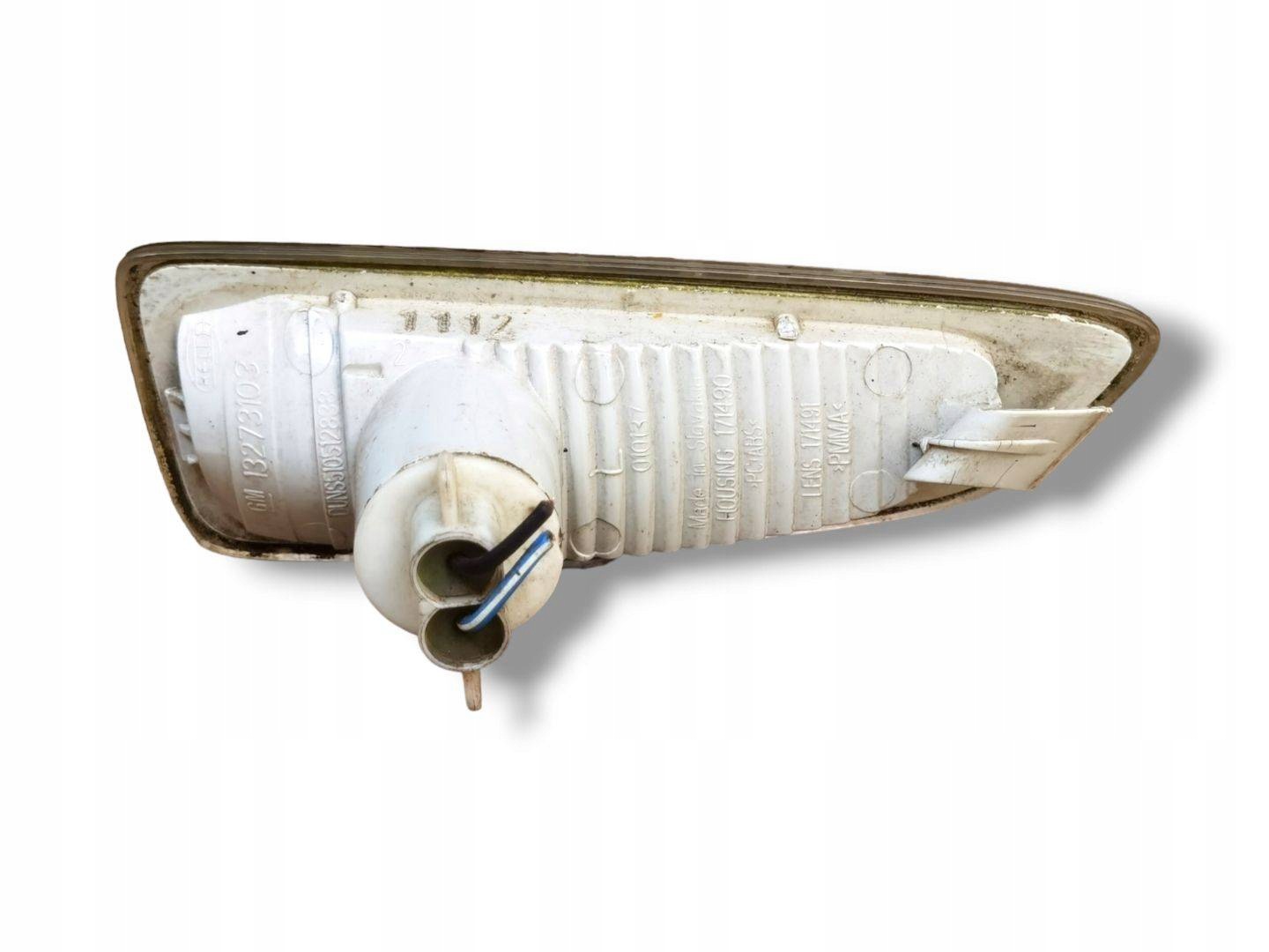 indicator of a fender front left side Opel Astra J facelift 2012