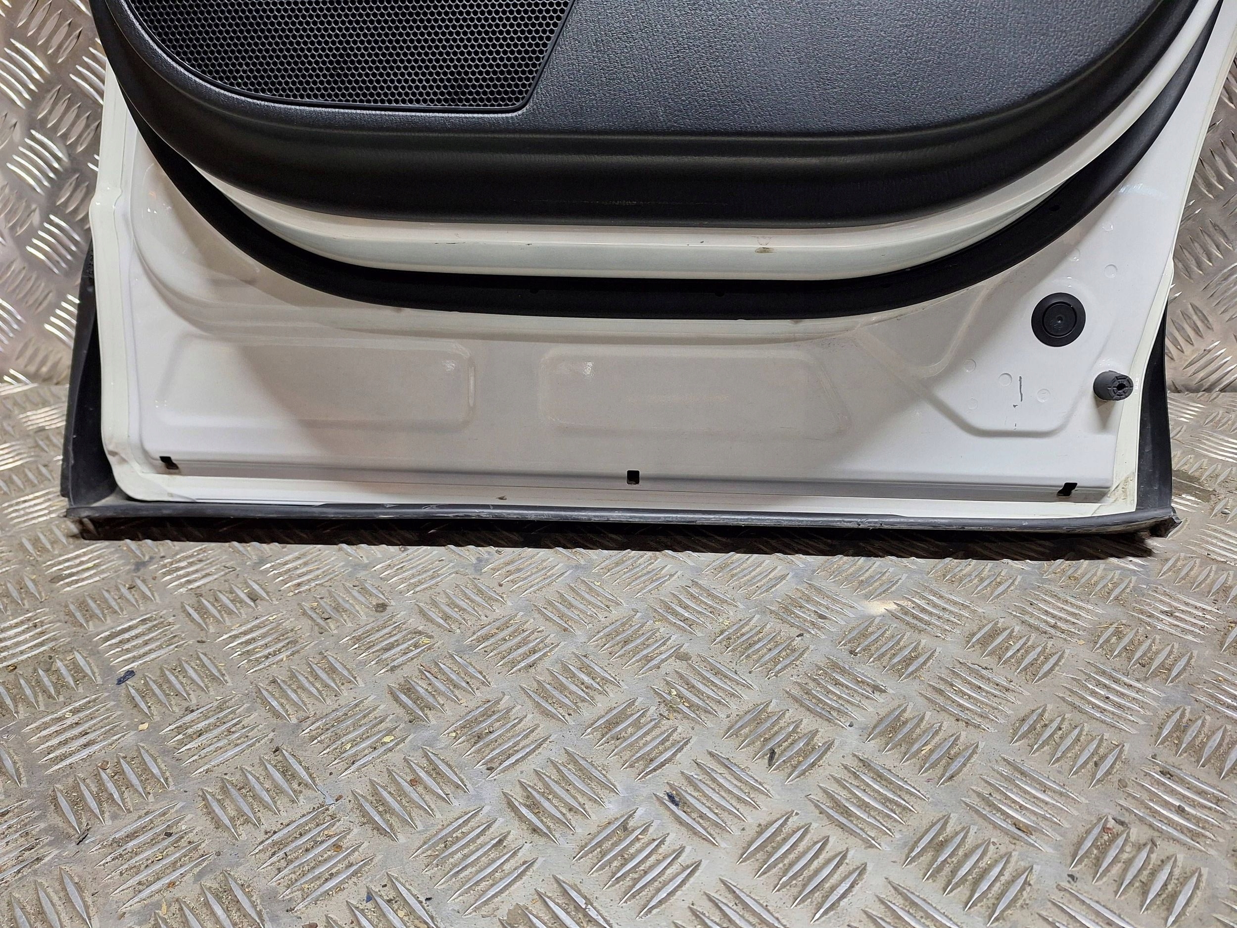 door rear part rear. right MAZDA CX5 and 12-17 complete
