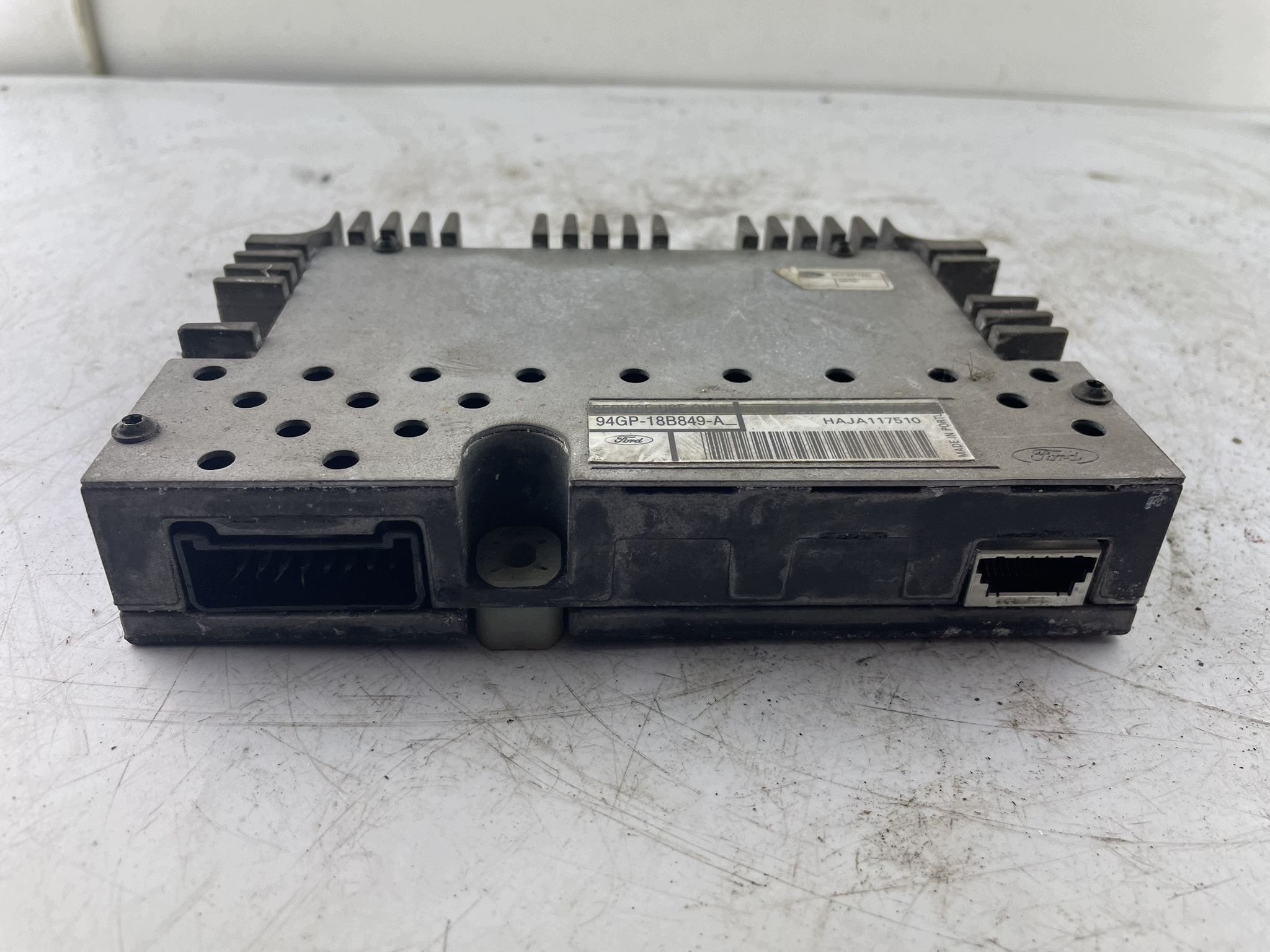 amplifier audio 94GP-18B849-A 94AP 18T806 AA VW Sharan