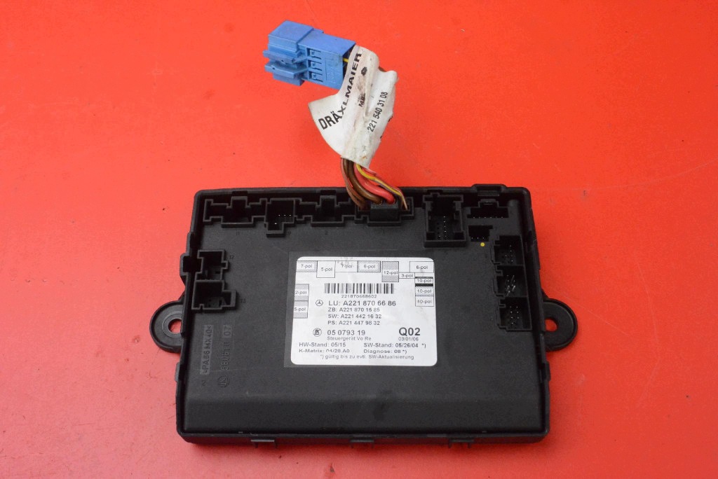 control unit module door right front A2218706686 MERCEDES S-KLASA W221 05-09
