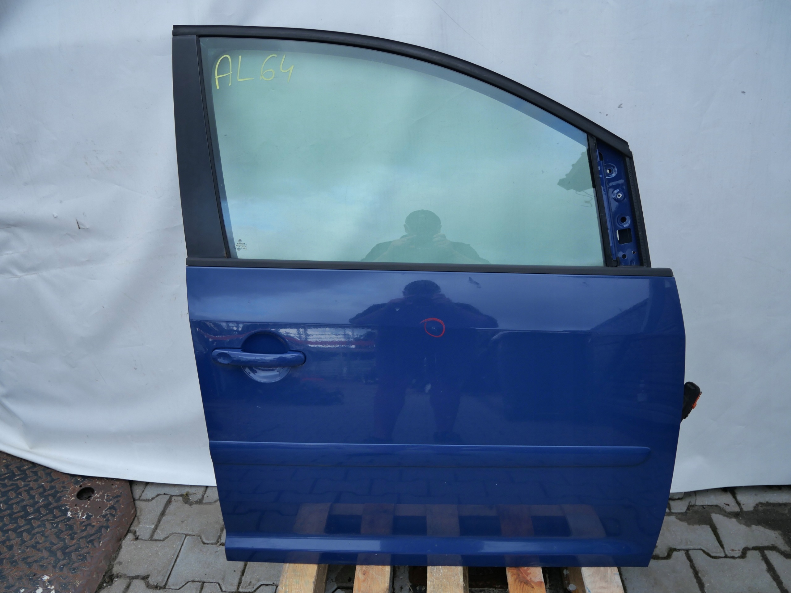 VW TOURAN front right door