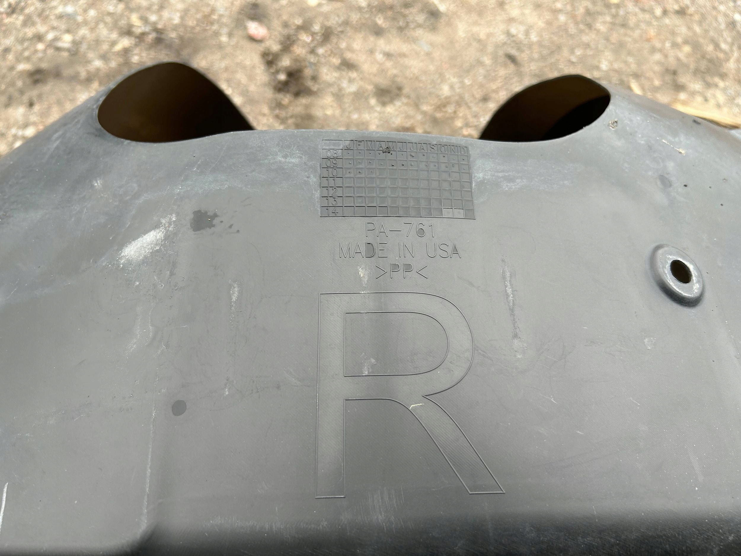 mudguard front front right original Chevrolet Camaro 2009-2013