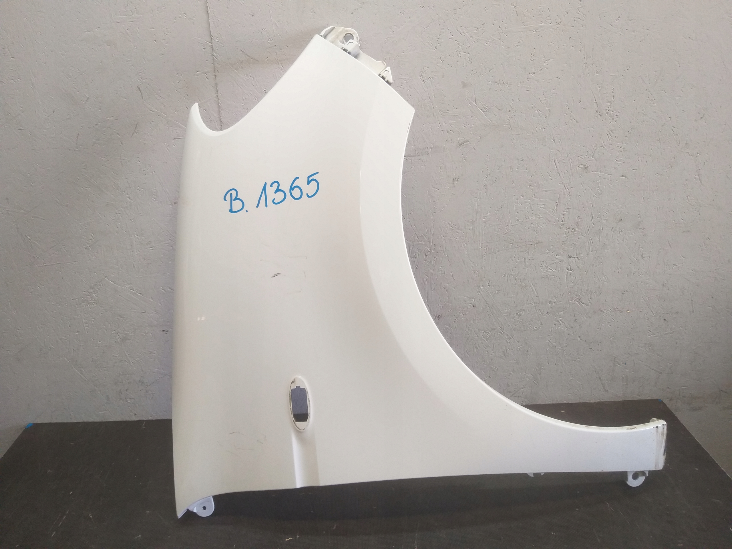 fender front right SMART FORFOUR A453
