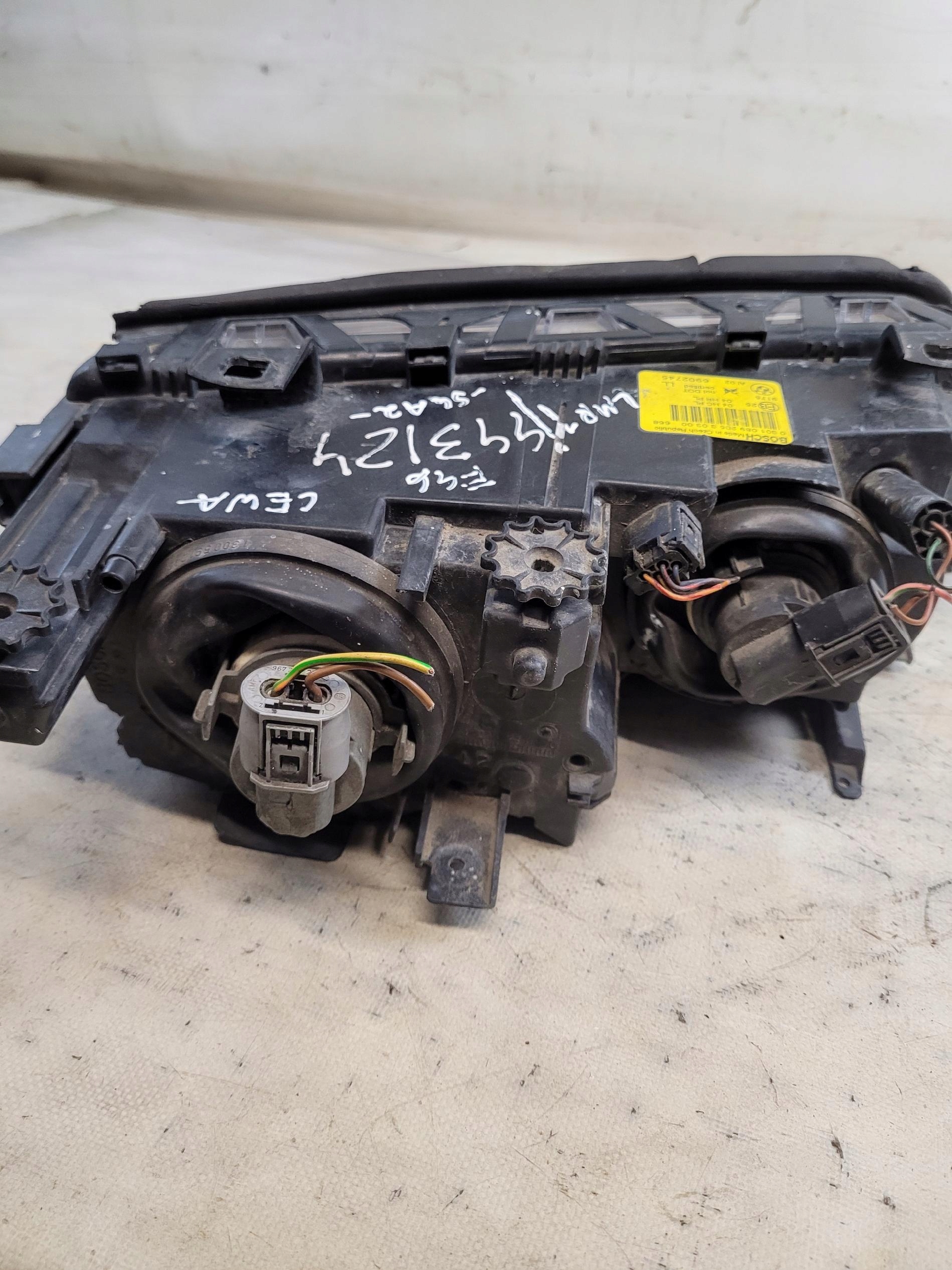 light left front OE 6902745 BMW E46 00r. before LIFT