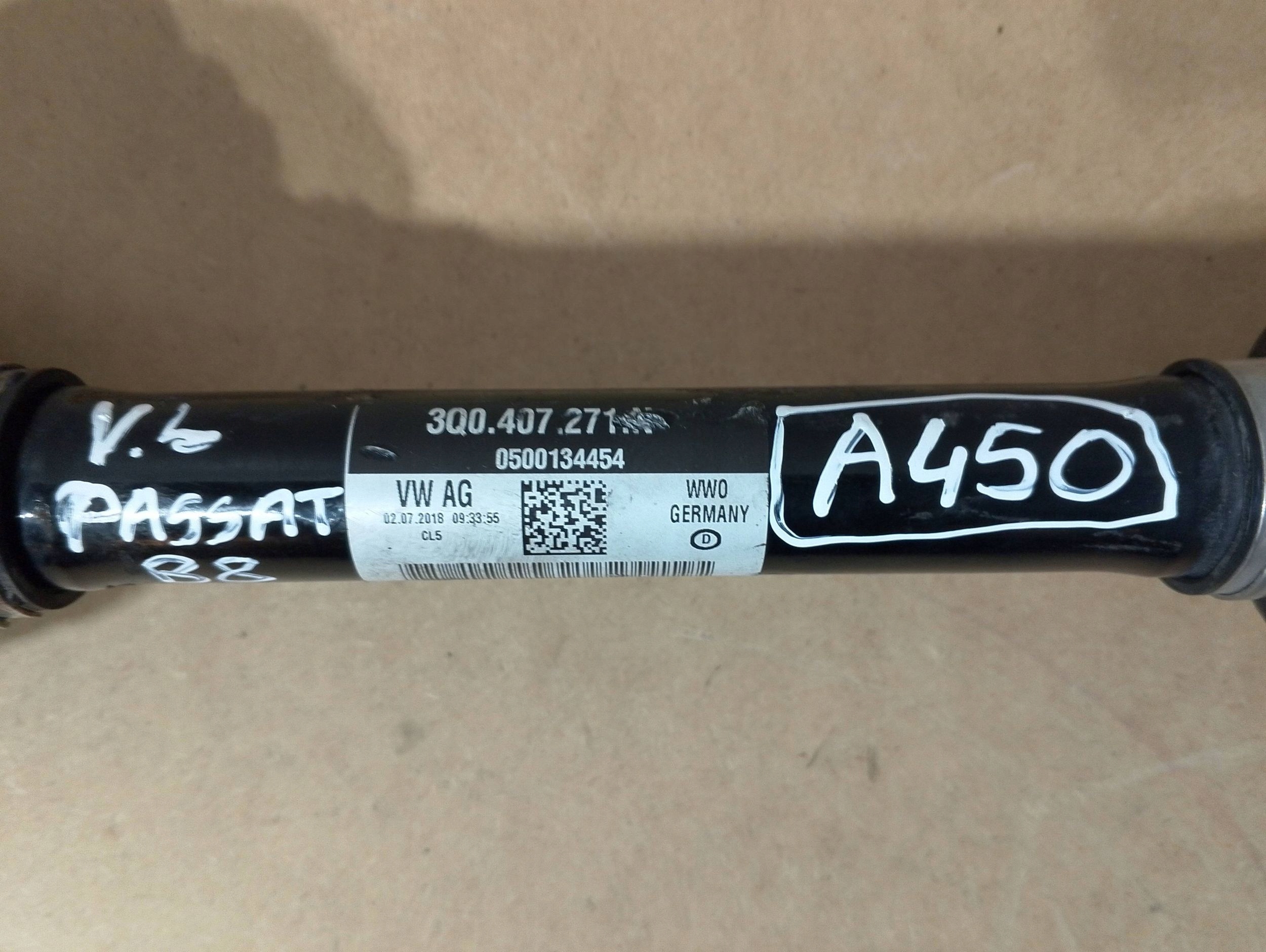 VW PASSAT B8 semi-axis left 3Q0407271M (A450) front joint