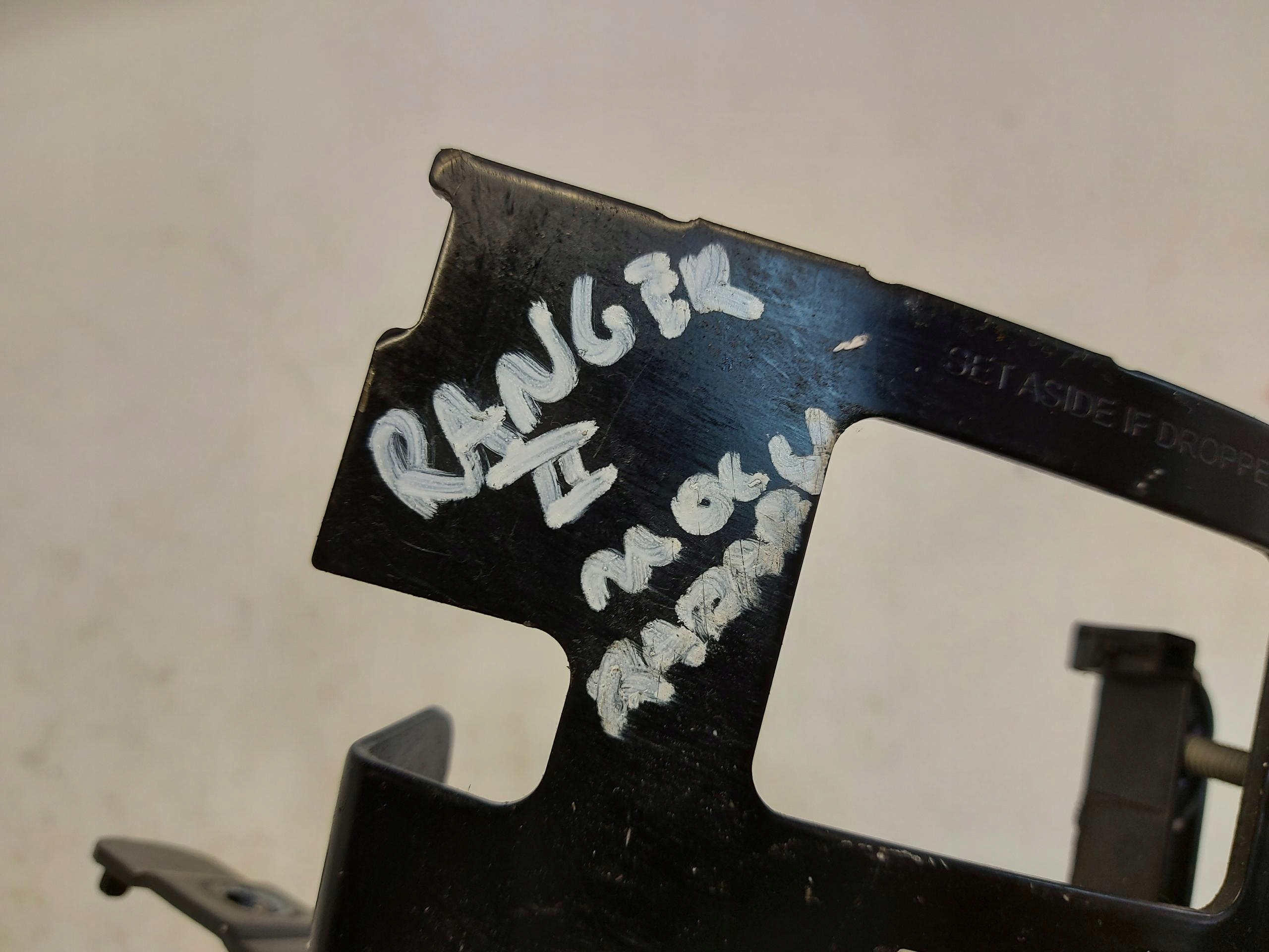 Ford Ranger VI 6 AMAROK II Support plaque RADARU P1WT-14C022-AA