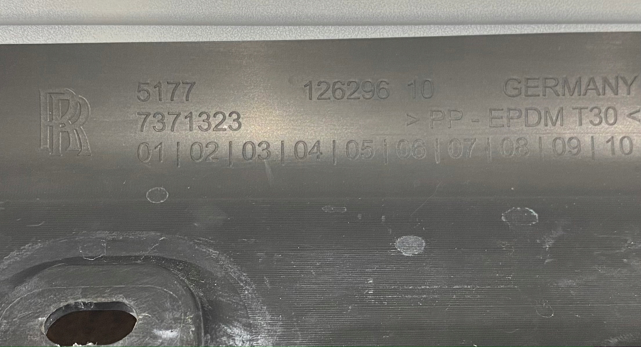 ROLLS ROYCE DAWN moulding threshold threshold L 51777371323