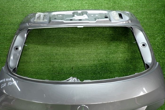 MERCEDES W117 117 CLA KOMBI boot doors rear part