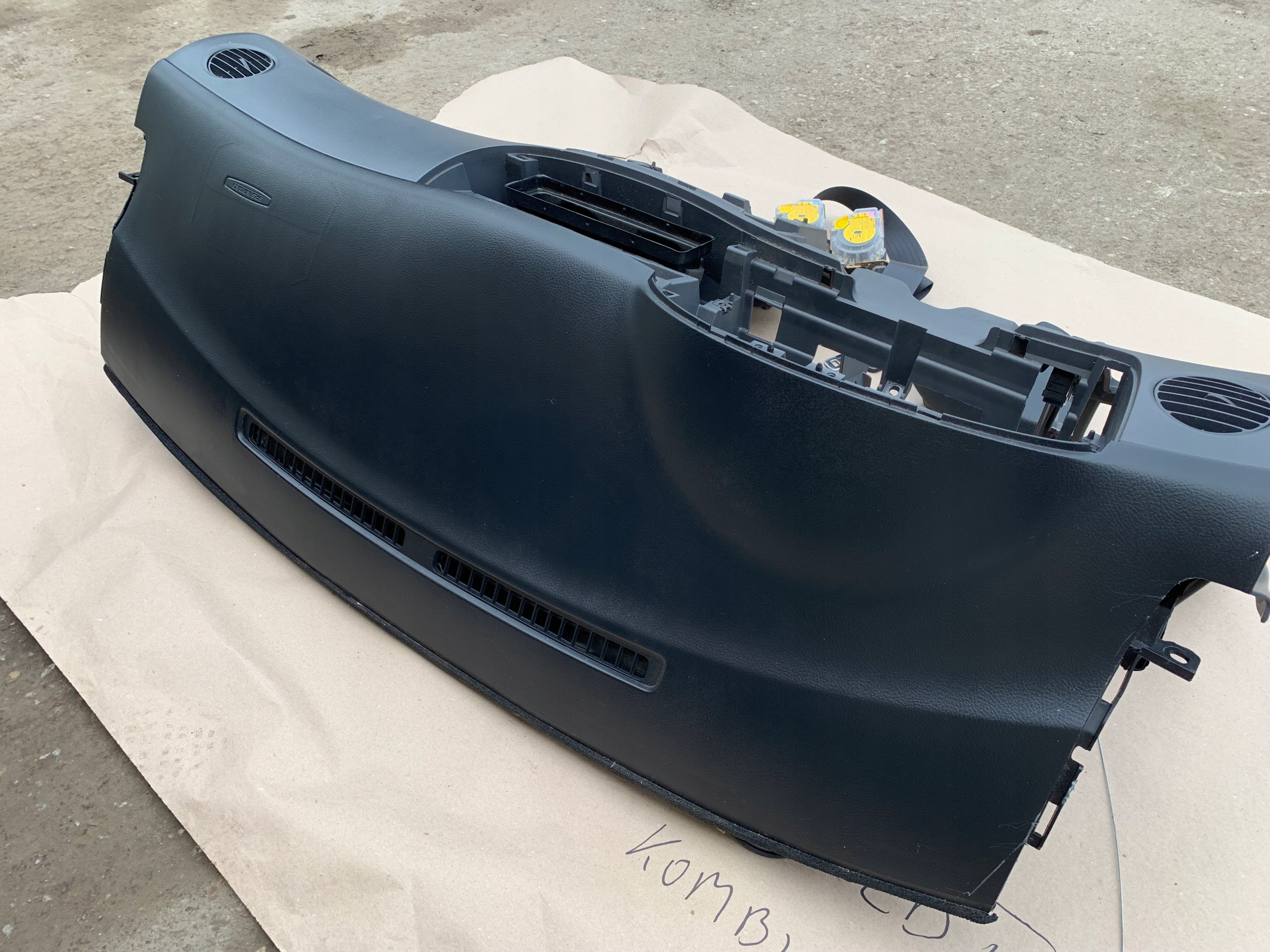 DAIHATSU CUORE VI console dashboard panel airbags tension belts