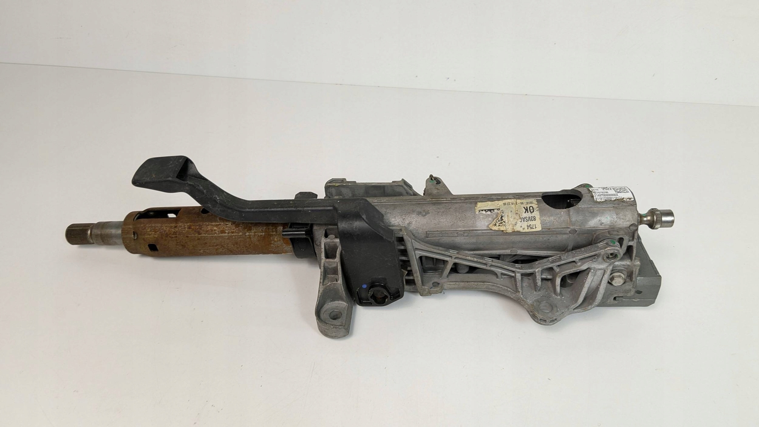 Opel Insignia B steering wheel rod 84192522