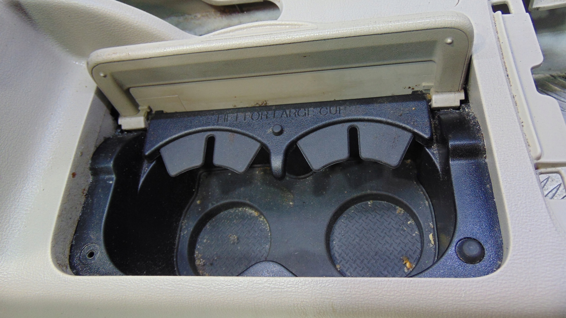 Hyundai SONATA V тунель средний