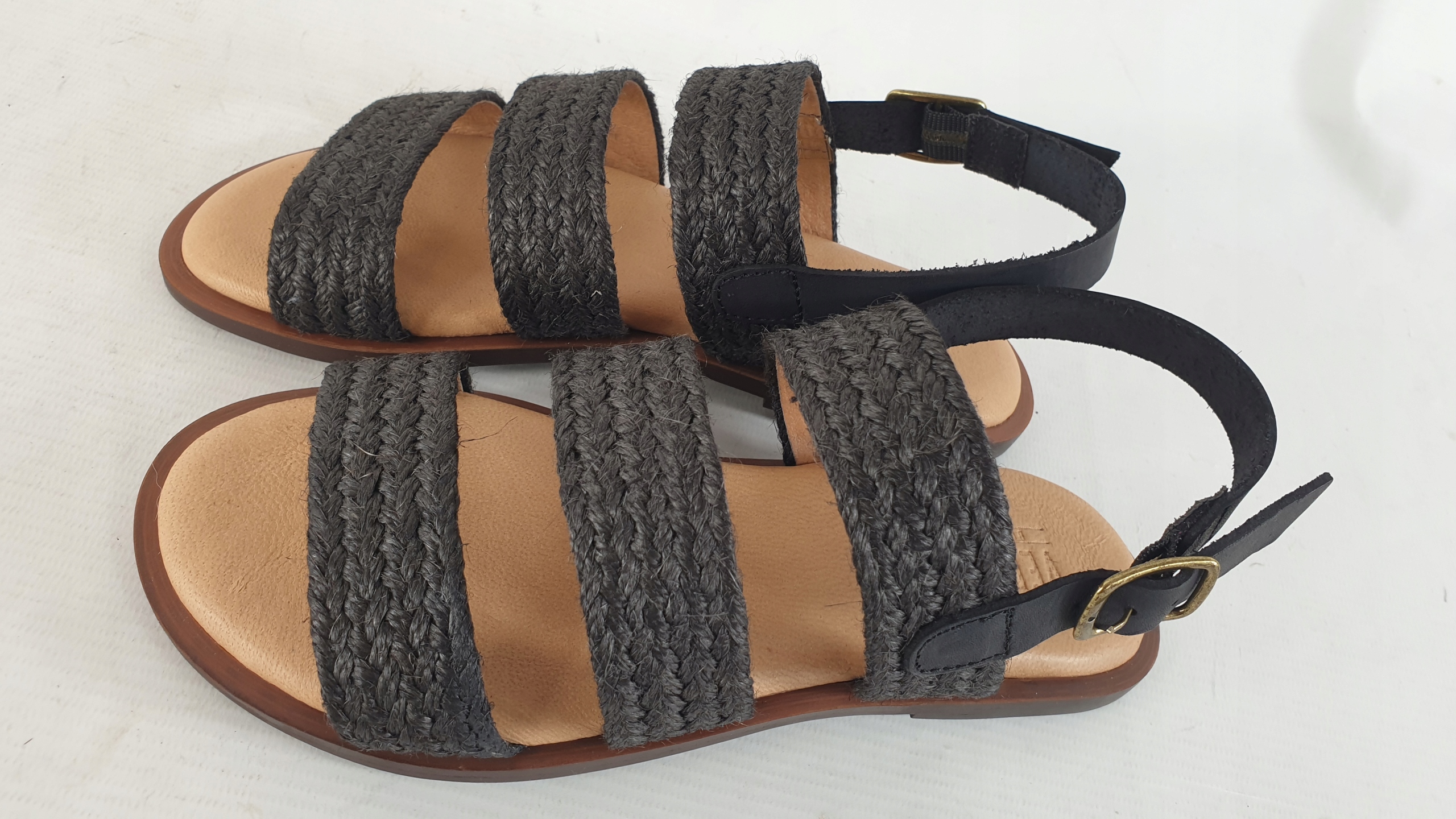 Dámské Kožené Sandály Značky verbenas R 35