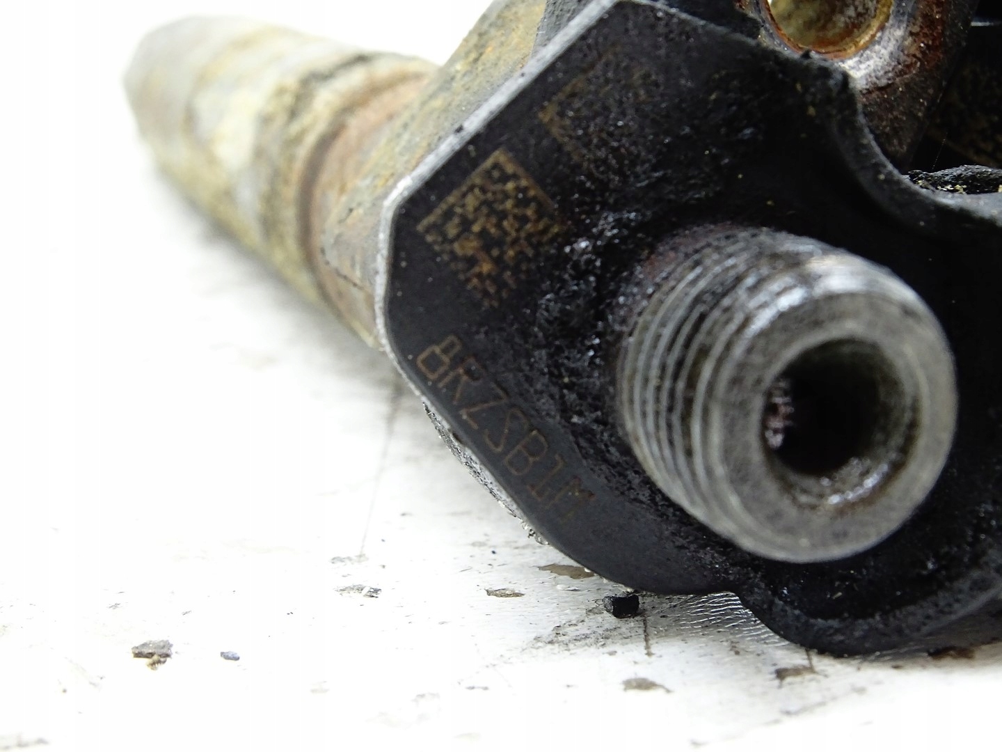 injector nozzle MERCEDES W177 W118 2.0 CDI 654920