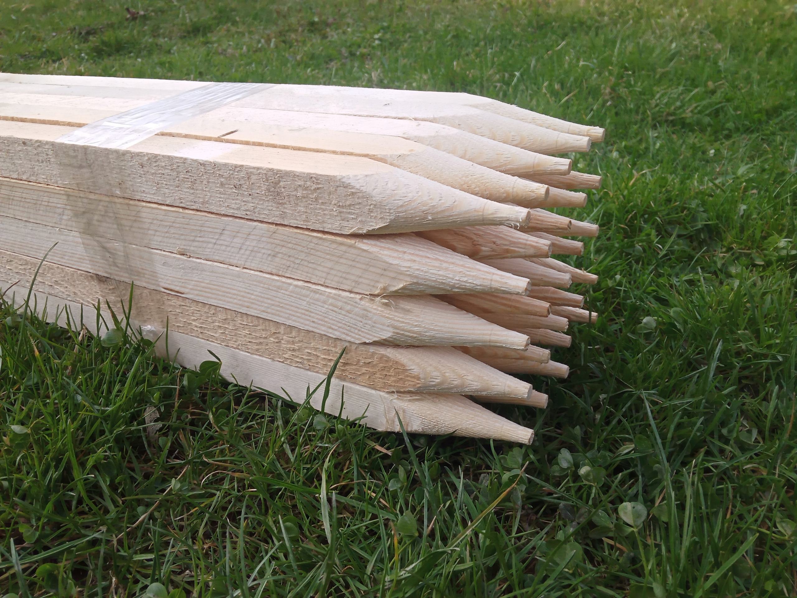 PALIKI KOŁKI DREWNIANE OGRODOWE DO ROŚLIN 70CM Producent inna