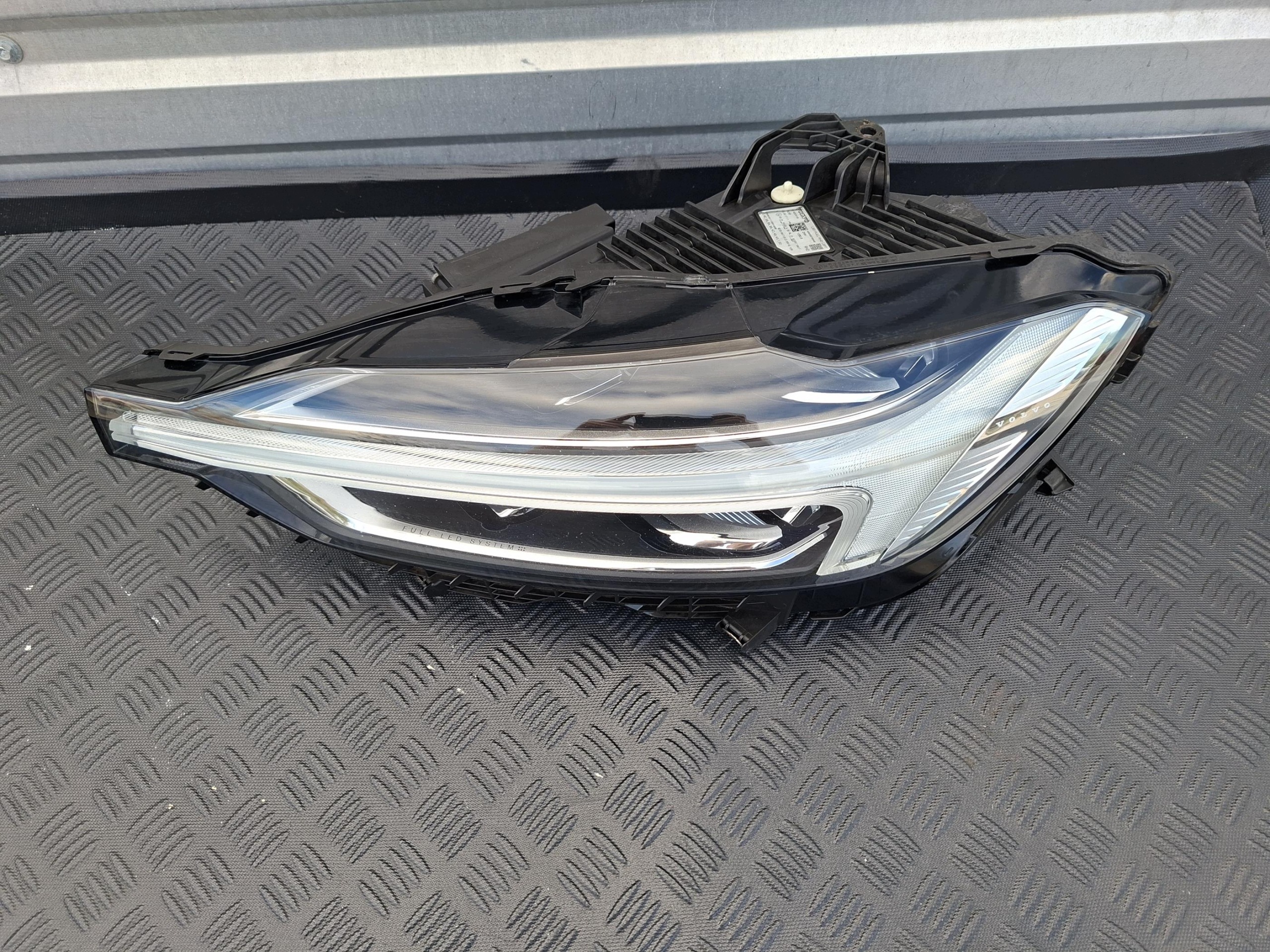 light front left front left FULL LED 31420419 ANGLIK VOLVO XC60 II