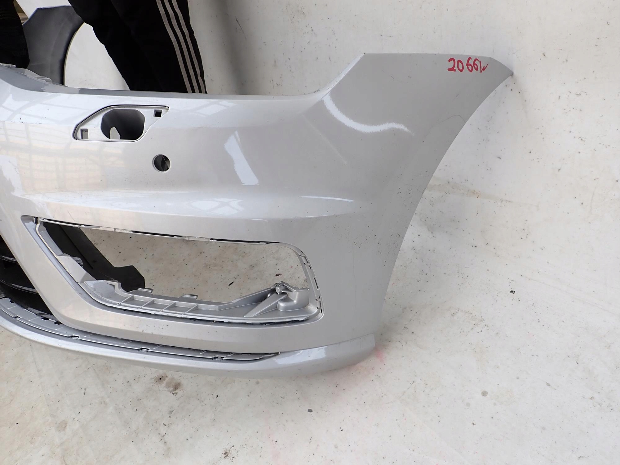 VW GOLF VII 7 R-LINE 12-16 bumper front front washer 4XPDC