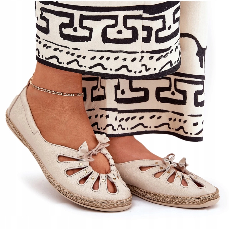 Dámské Ploché Baleríny Z Přírodní Kůže S Výřezy Zazoo 10179 Béžové 37