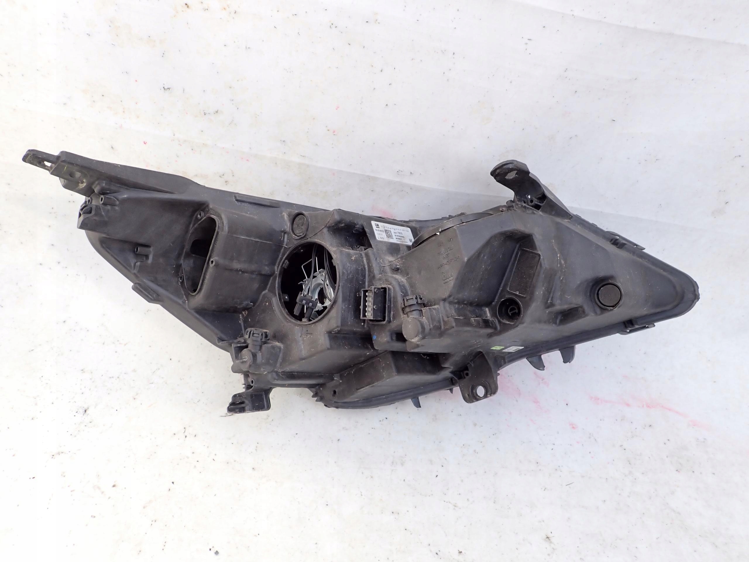 OPEL ASTRA V 5 K 15- light front LED left 7960300005