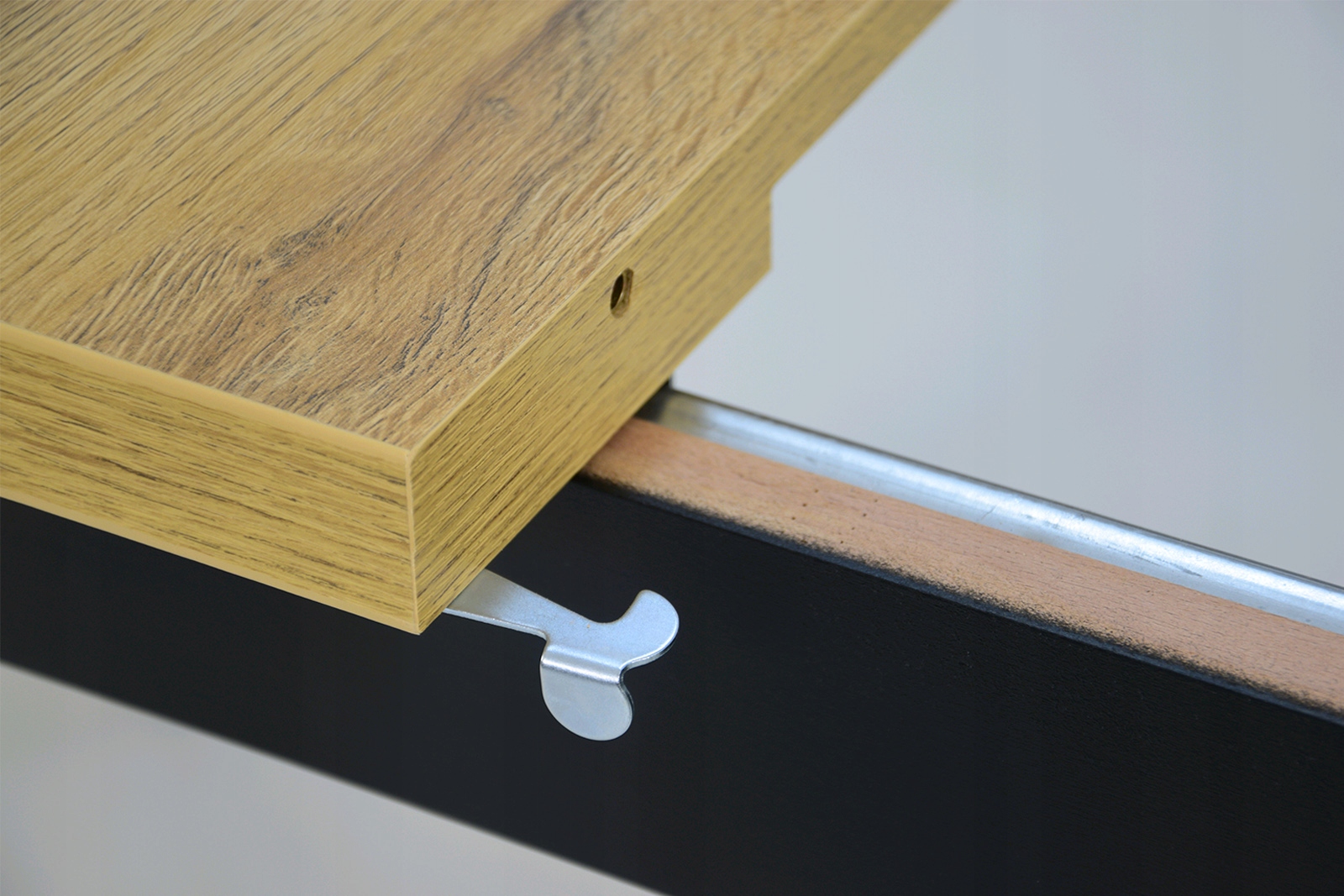 Mały Stół kuchenny 70x120/160 plus 6 krzeseł DĄB Kolor korpusu stołu czarny