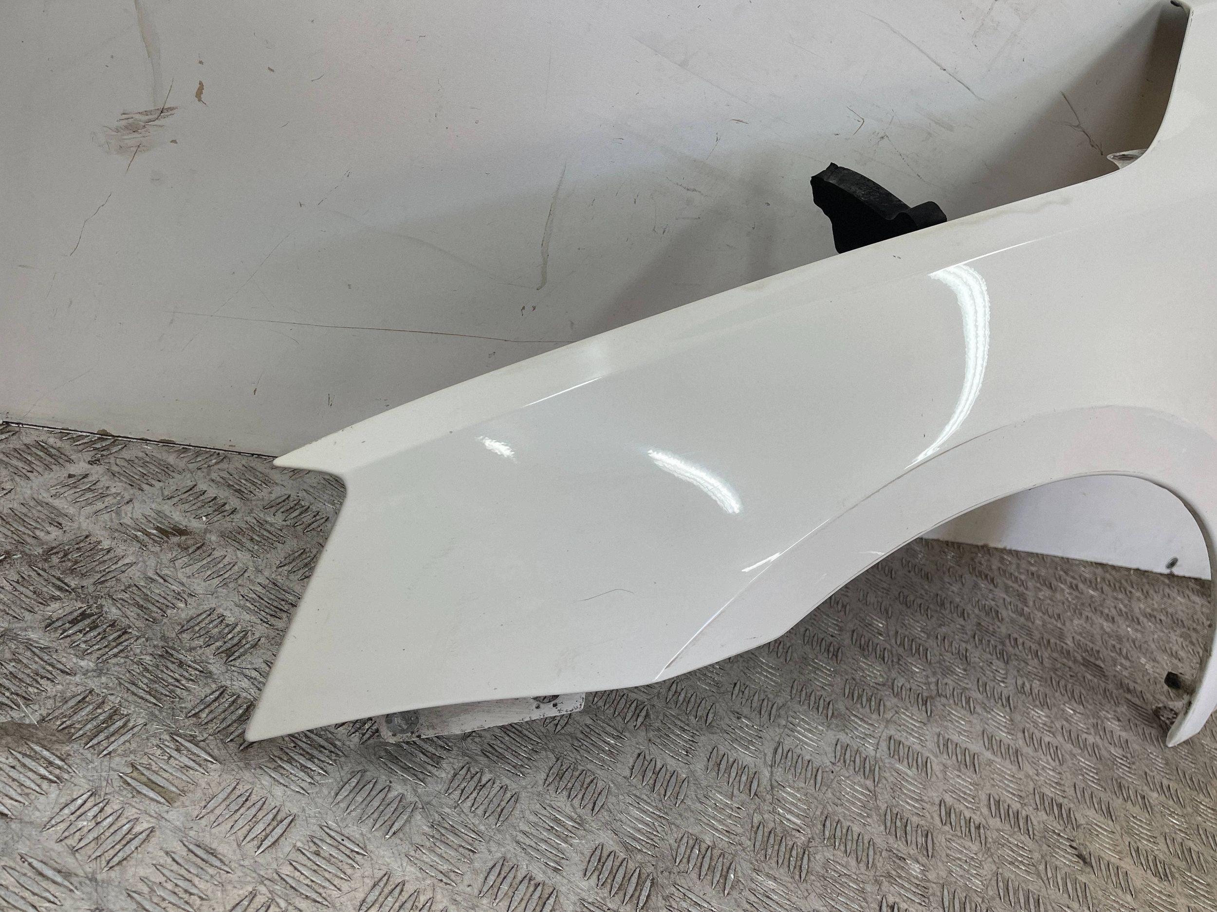 fender front front left SKODA OCTAVIA 3 III 12-17