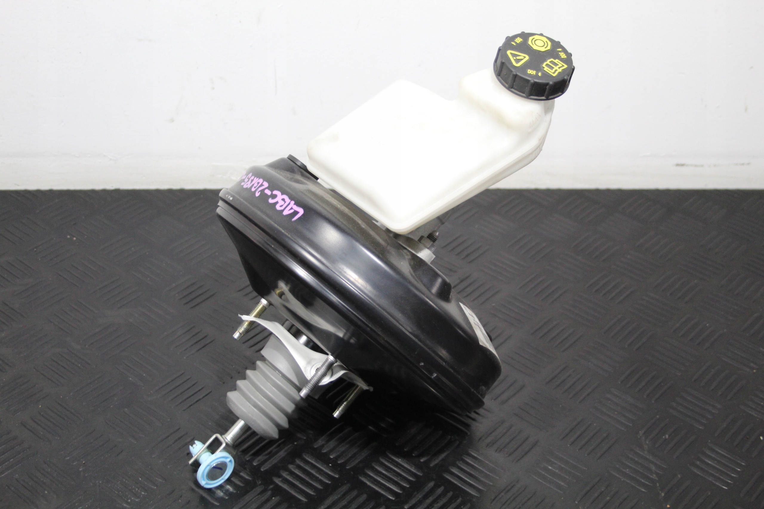 servo Servofreno FIESTA MK8 L1BC-2B195-CB