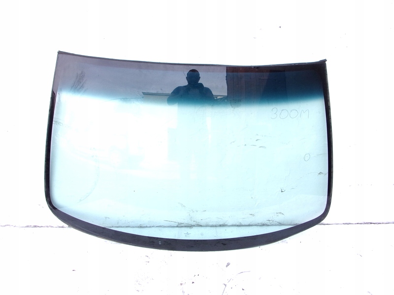 Chrysler 300m szyba czołowa 1998r