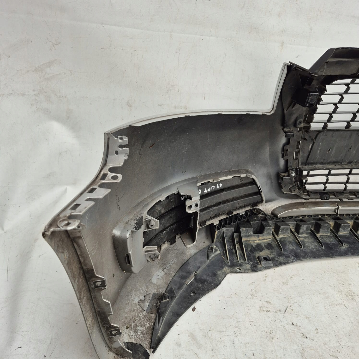 AUDI A3 8P LIFT 08- bumper front front