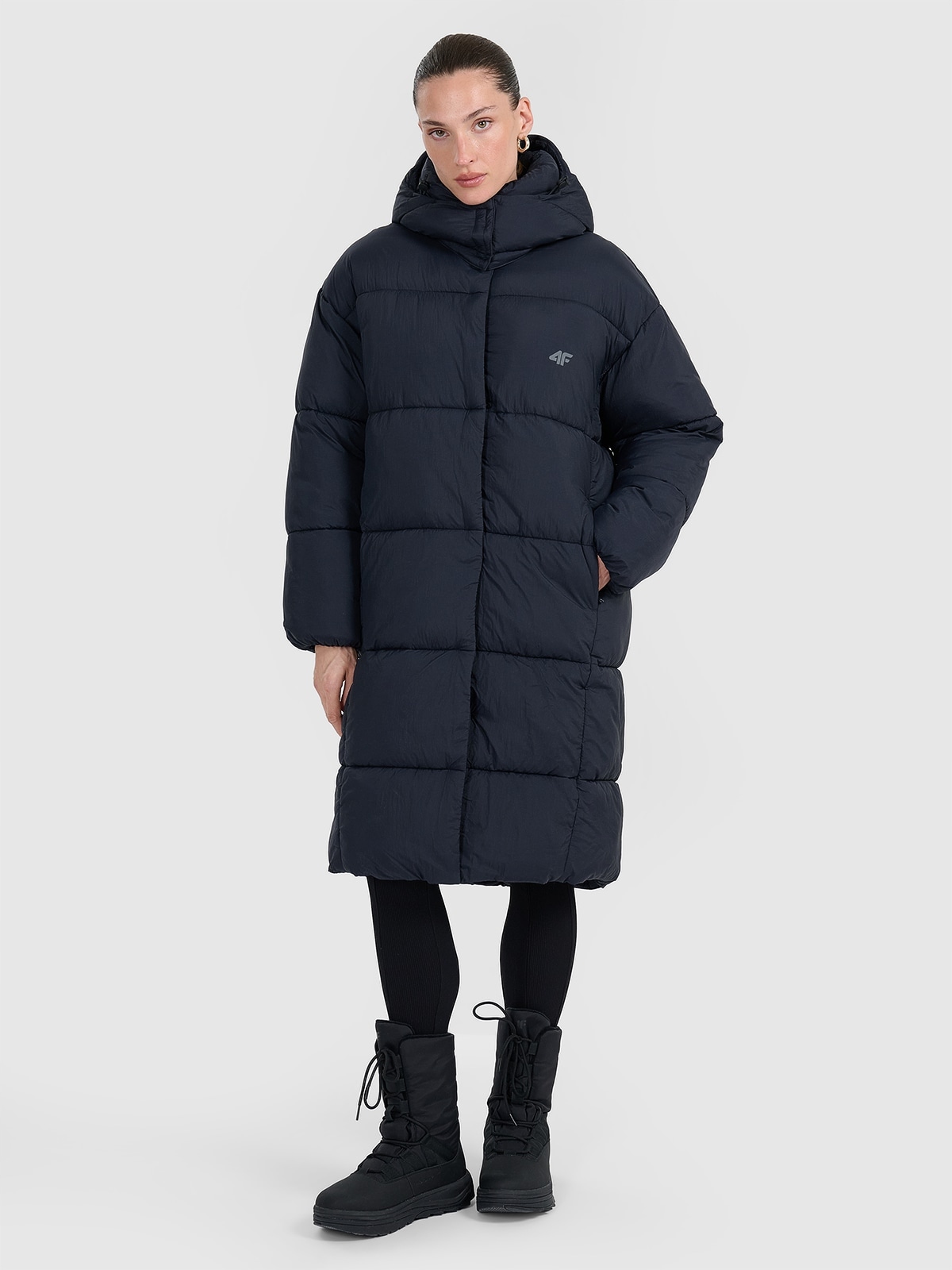 4F Dámská péřová bunda Černá S