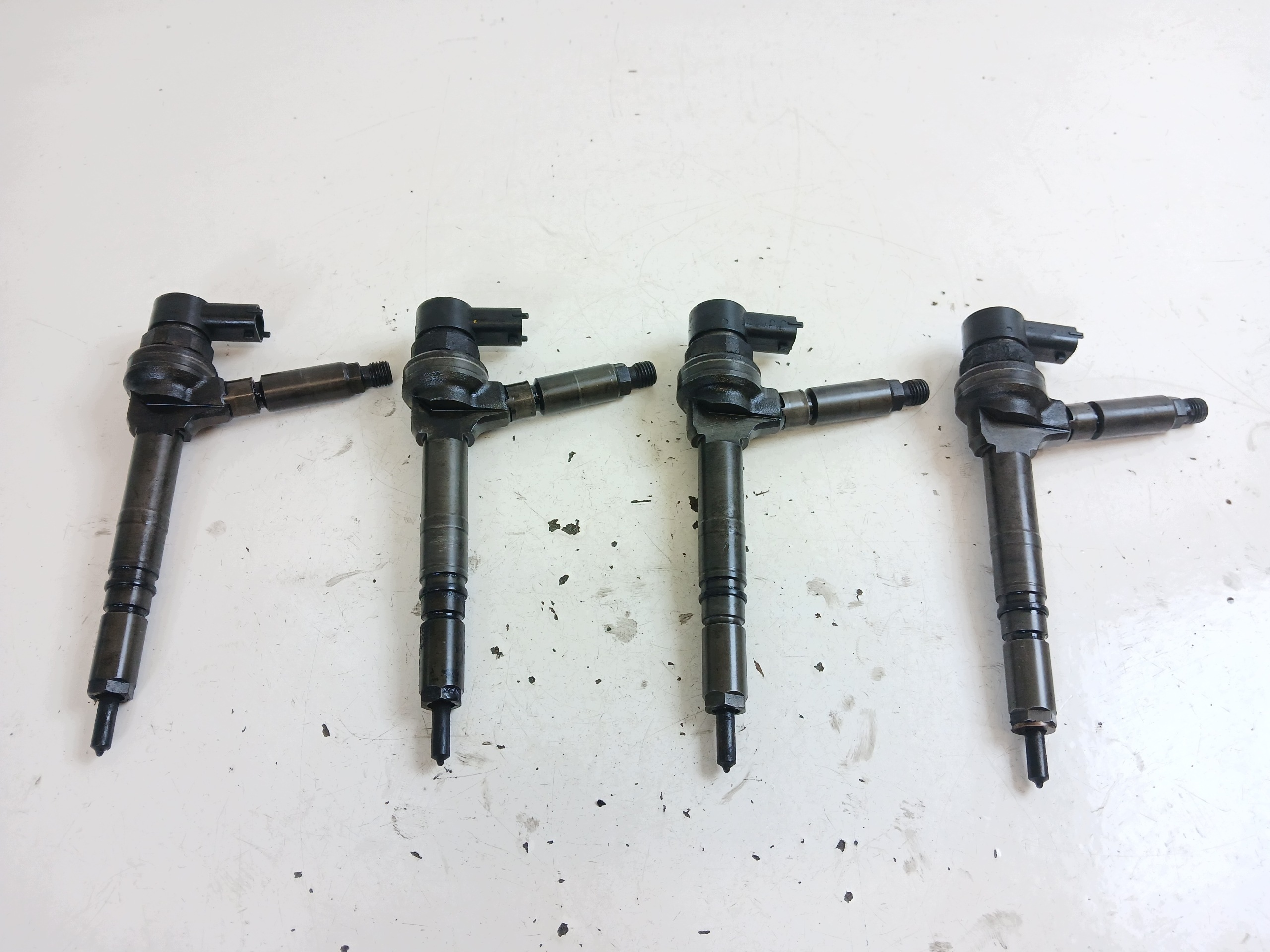 OPEL ASTRA III H 1.7 CDTI injector 0445110175