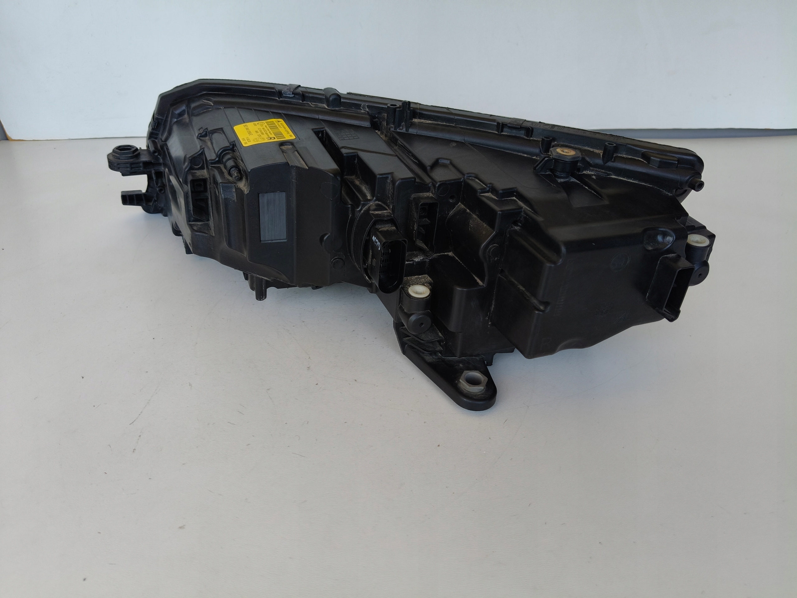 light right REFLEKTOR SKODA OCTAVIA III 3 5E 5E0 16- LIFT FULL LED