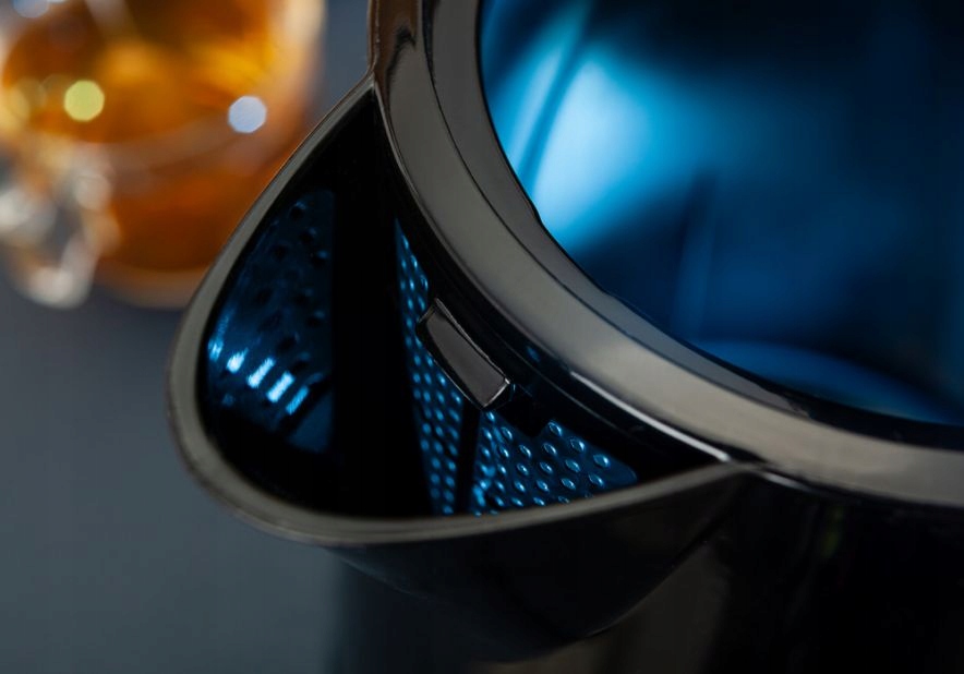 CZAJNIK ELEKTRYCZNY BEZPRZEWODOWY ELDOM C270 1,7l EAN (GTIN) 5908277386238