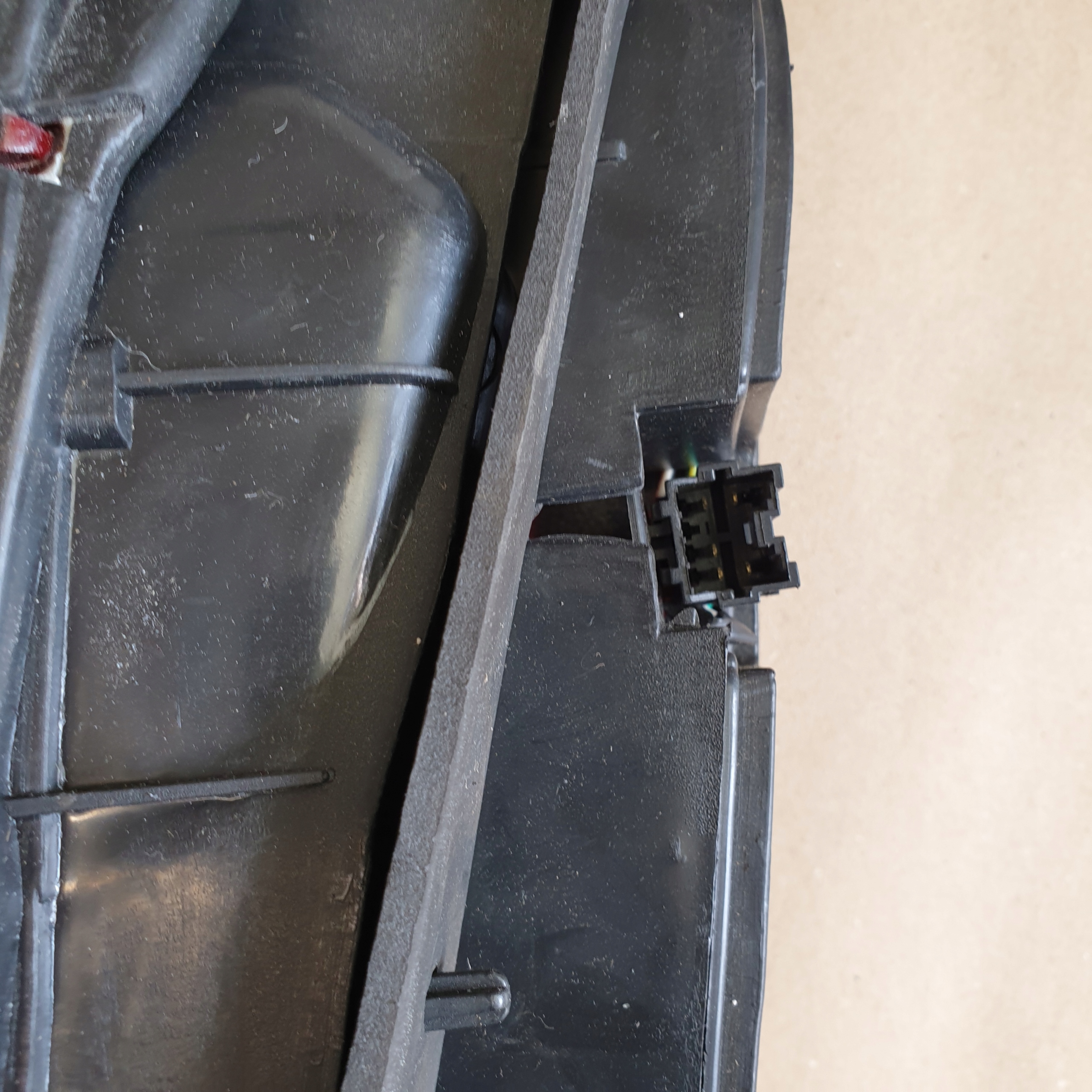 light rear right rear part right MITSUBISHI LANCER V