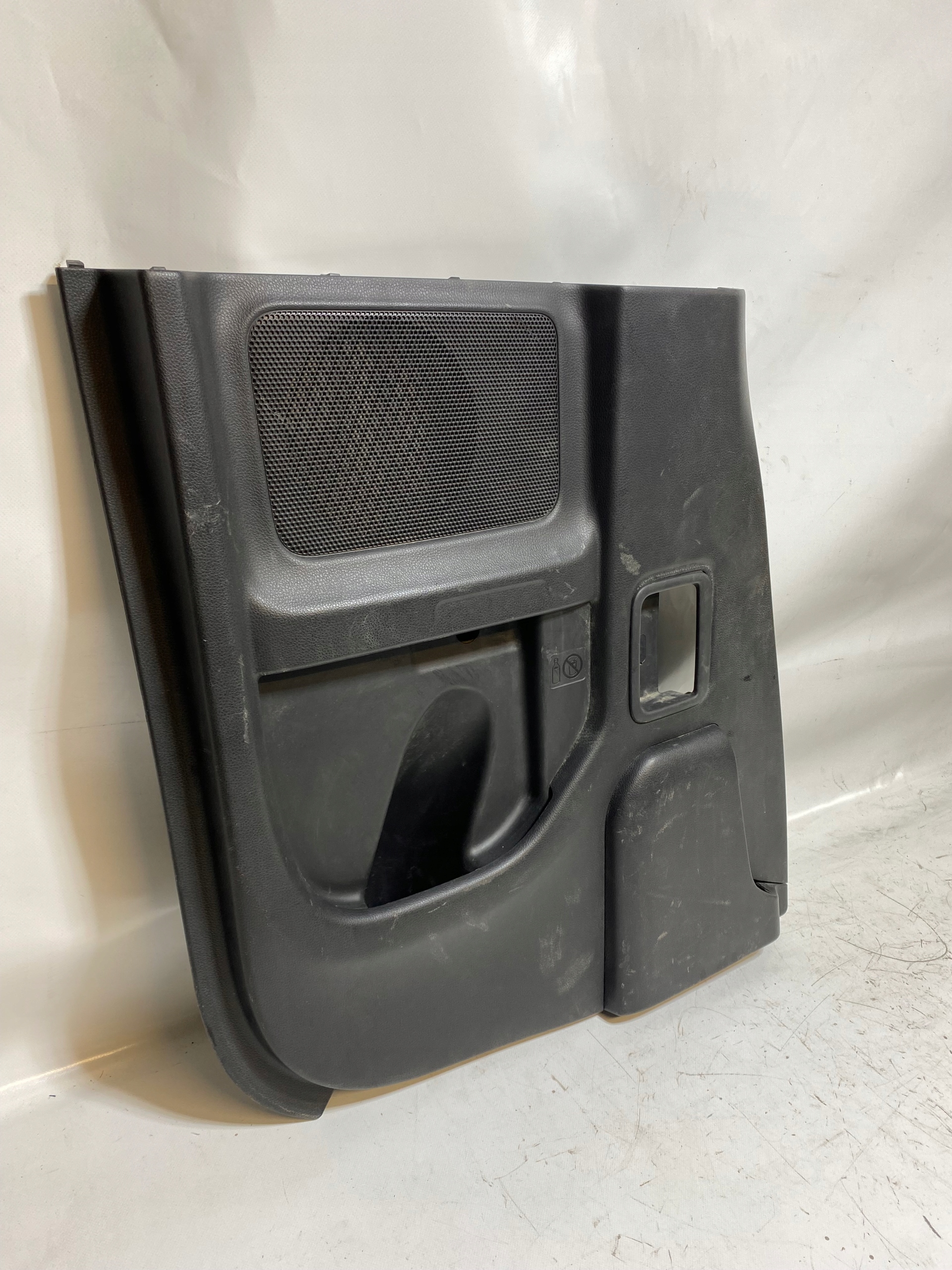 MITSUBISHI L200 V Fiat FULLBACK upholstery left rear part 15->