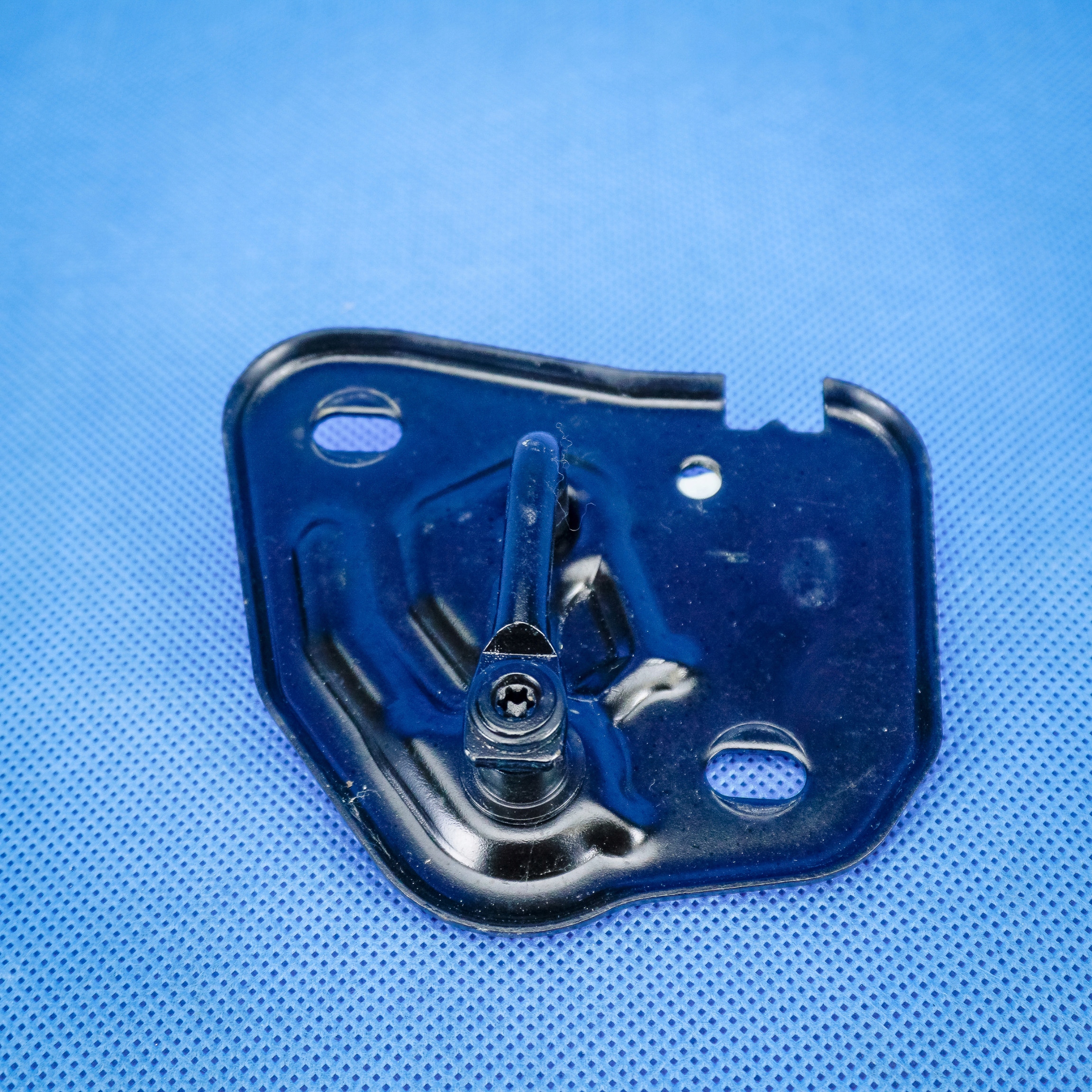Rygiel bonnet latch lock Audi A6 4G A7 4G8 4G0823186