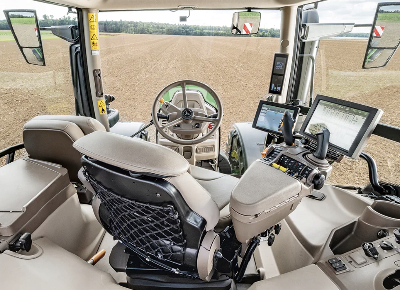 

Uchwyt komputera sterownika maszyn rolniczych 24cm