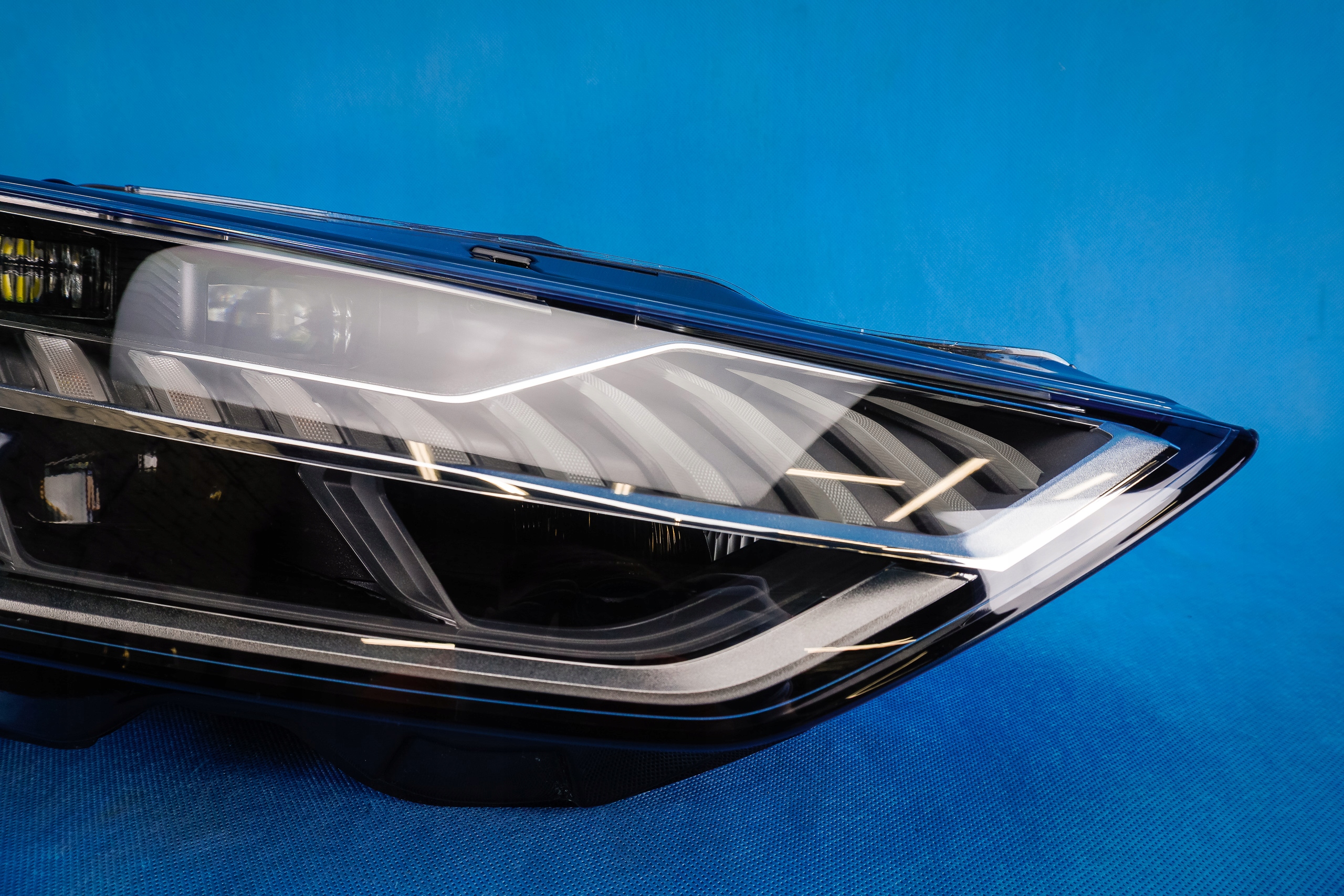 head lights front HD MATRIX Audi A7 S7 4K8 komplet 4K8941035F 4K8941036F