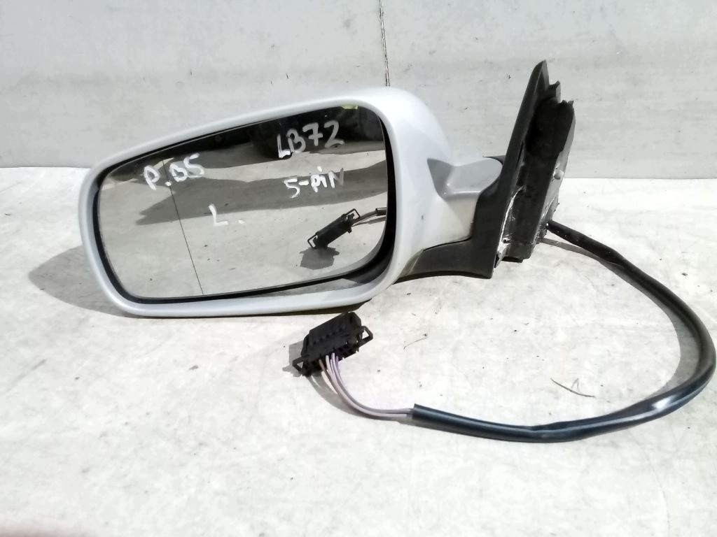 VW Passat B5 mirror left el. 5 PIN LB7Z