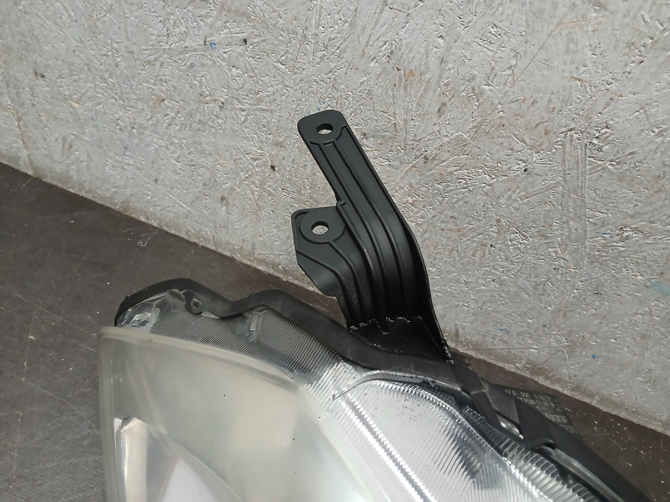 light front right SUZUKI SX4 S CROSS 13- XENON 100-17735