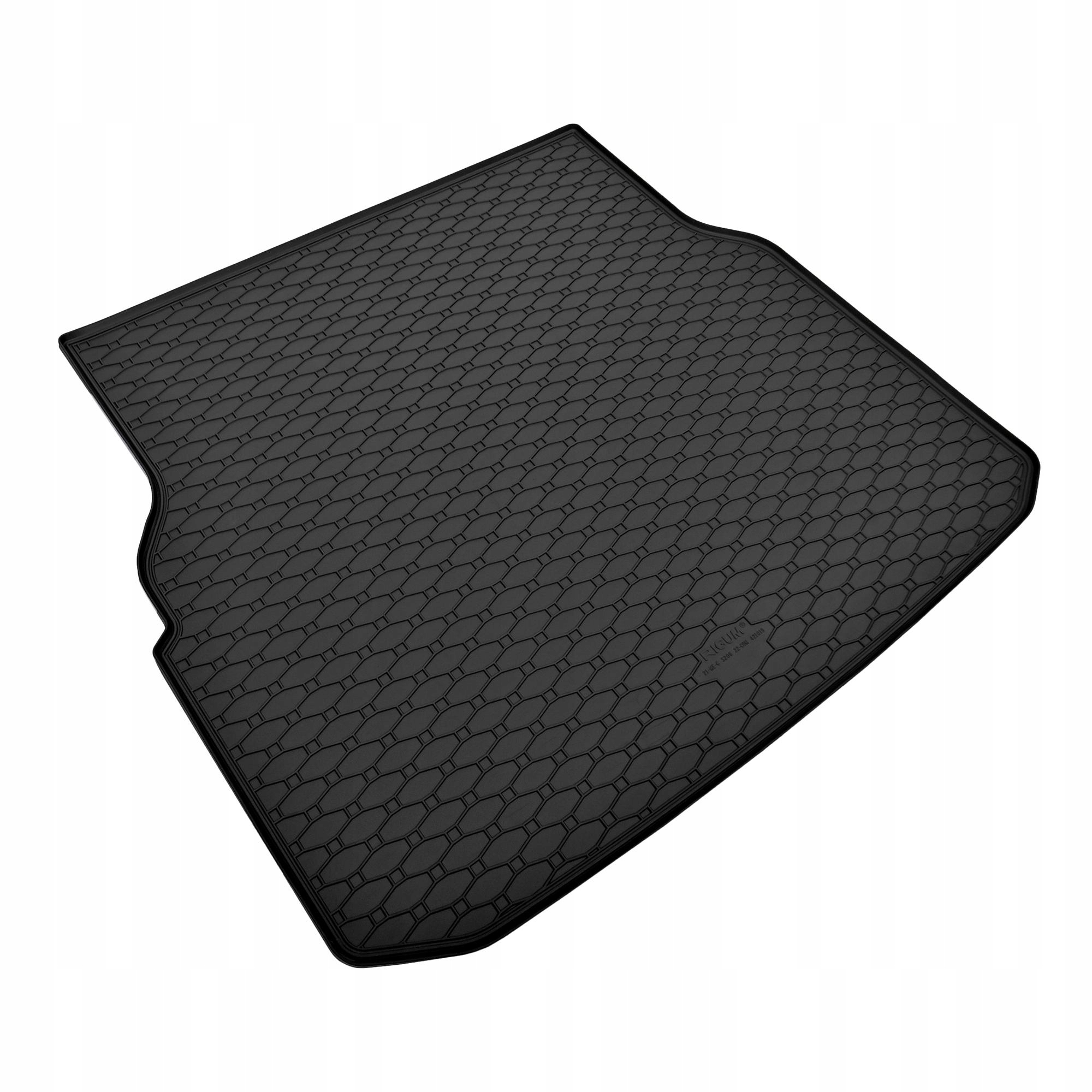 Zestaw dywaników do Mercedes C-Klasa W206 Kombi od 2022 Producent Rigum